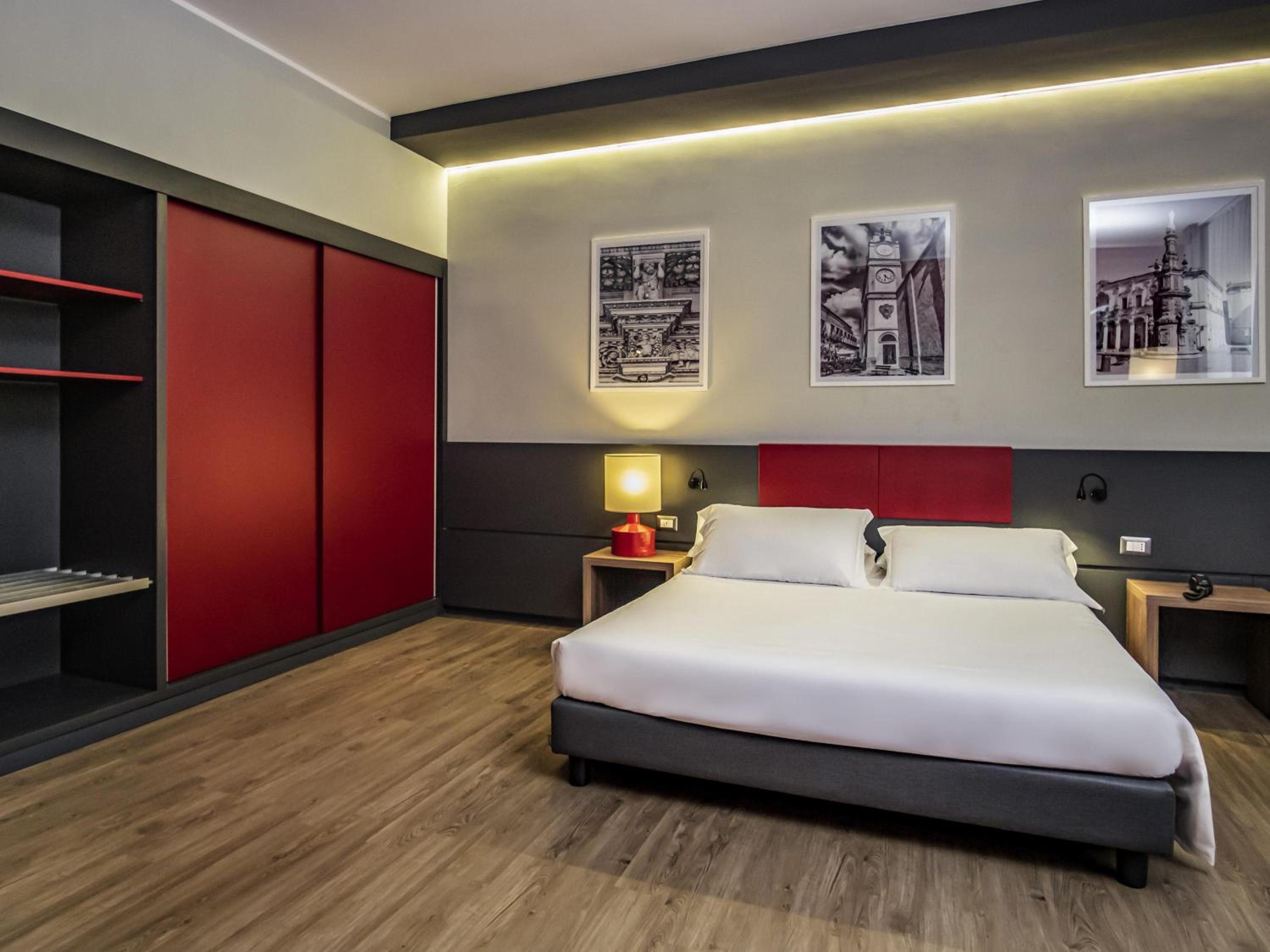 Privilege Double Room with Single Sofa Bed - Photo 1
