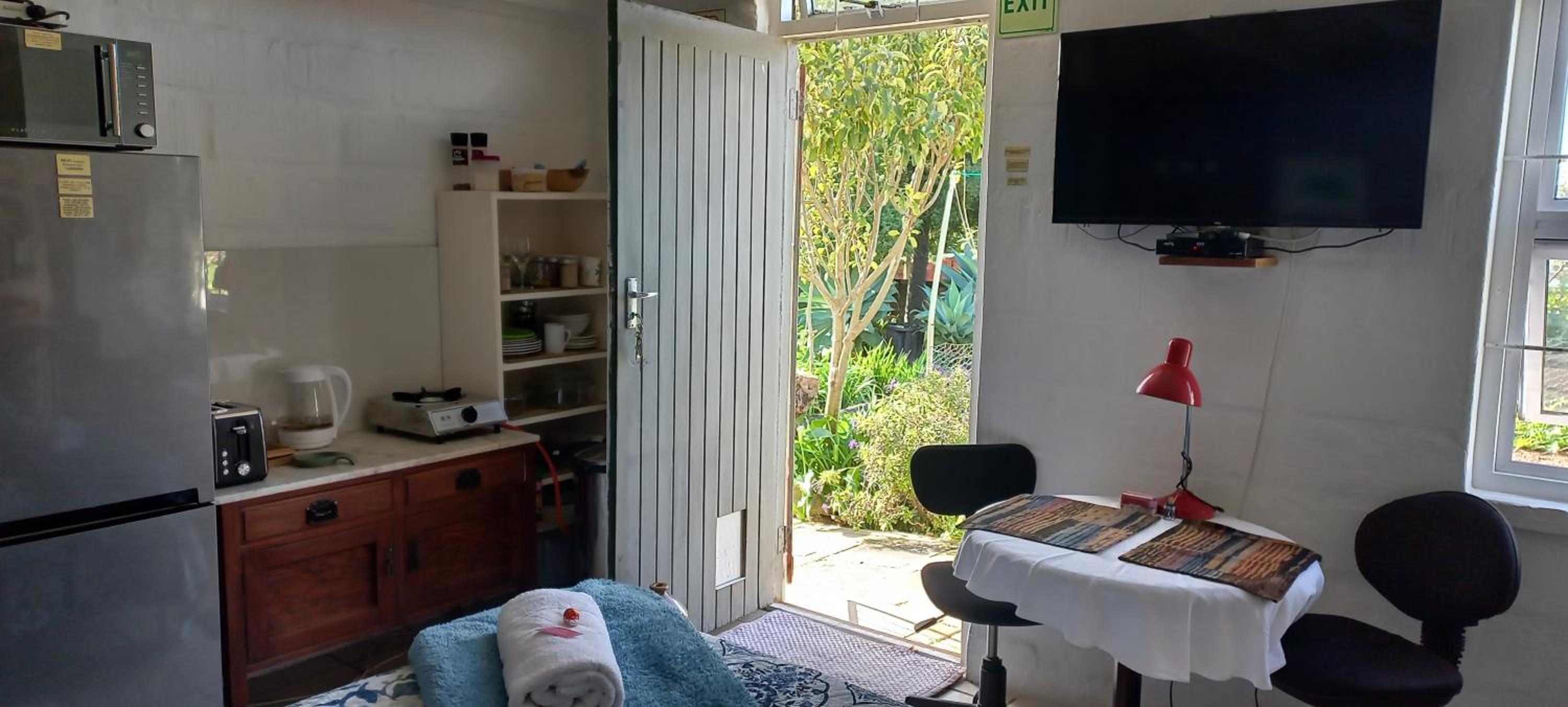 Studio with Garden View photo 3