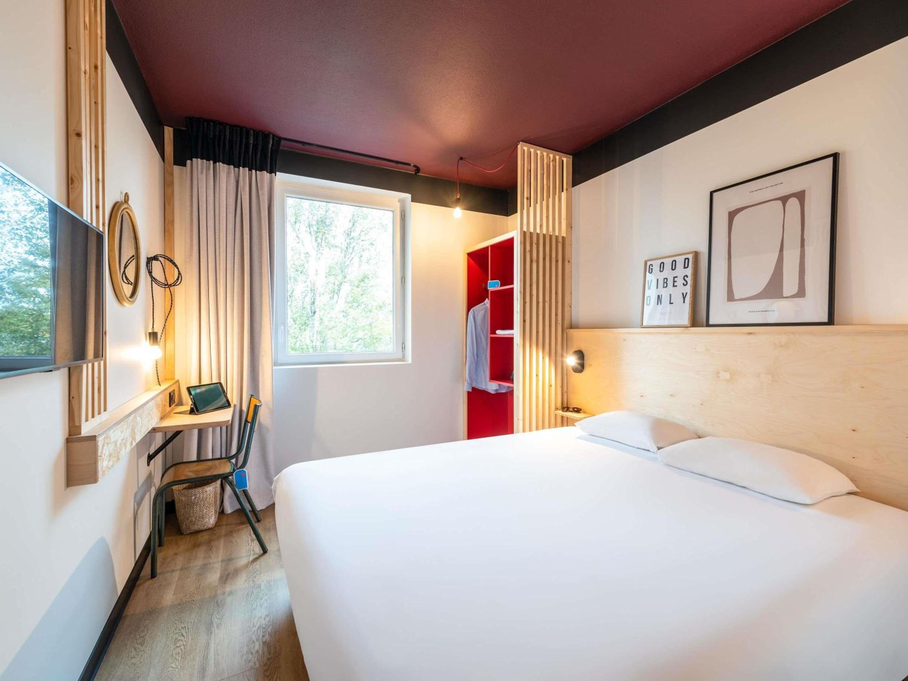 POP Room with Double Bed photo 2