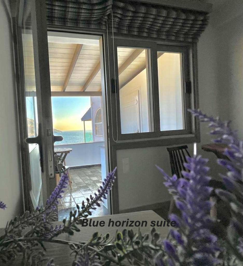 Deluxe Suite with Sea View photo 1