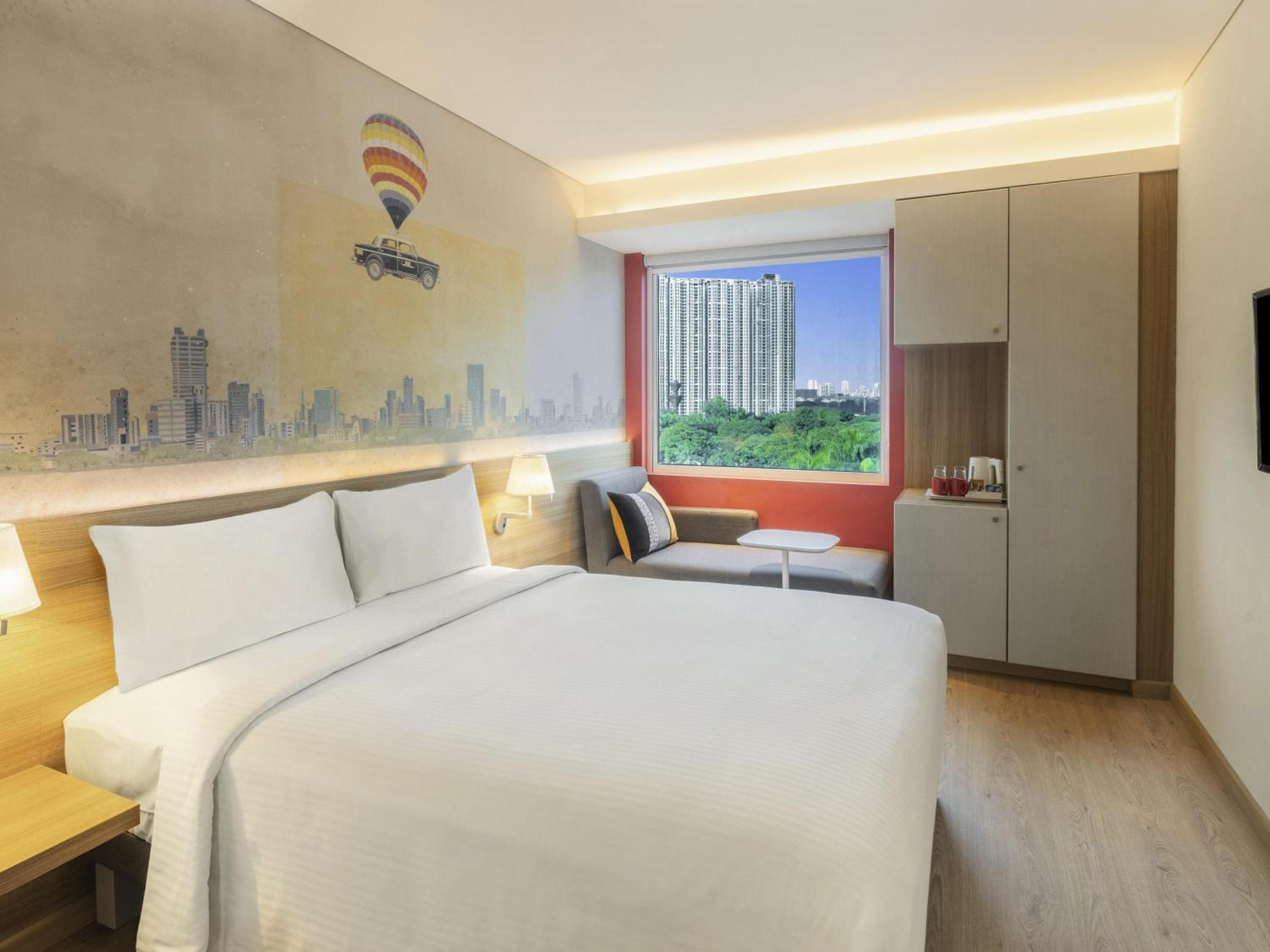 Superior Queen Room - High Floor - Photo 1