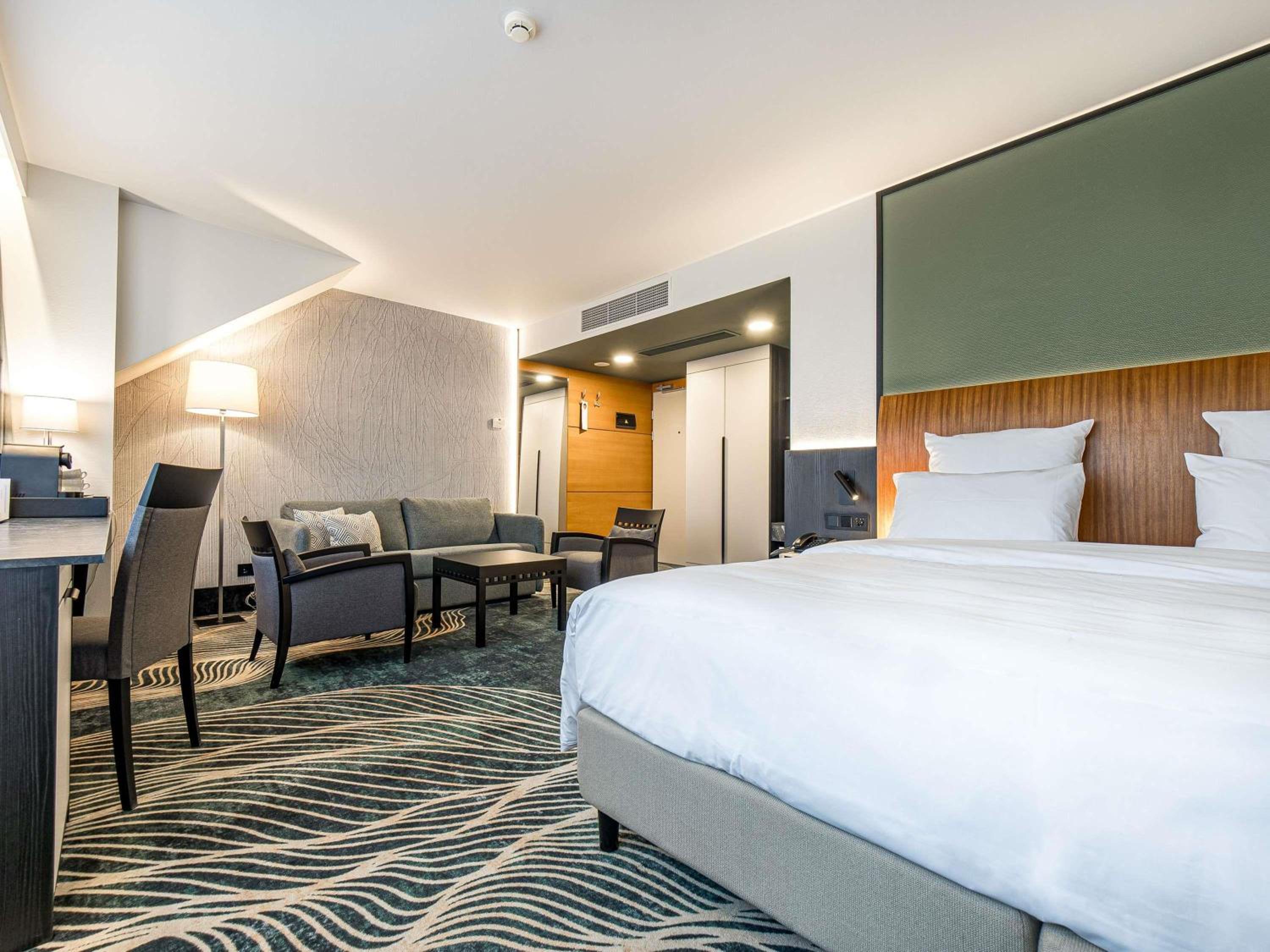 Privilege Double or Twin Room with Sofa Bed and SPA Access photo 1