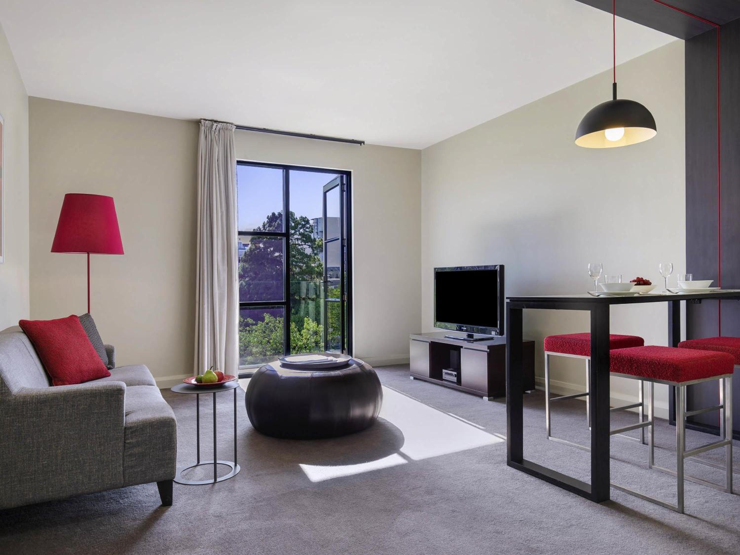 Suite with Park View - Photo 3
