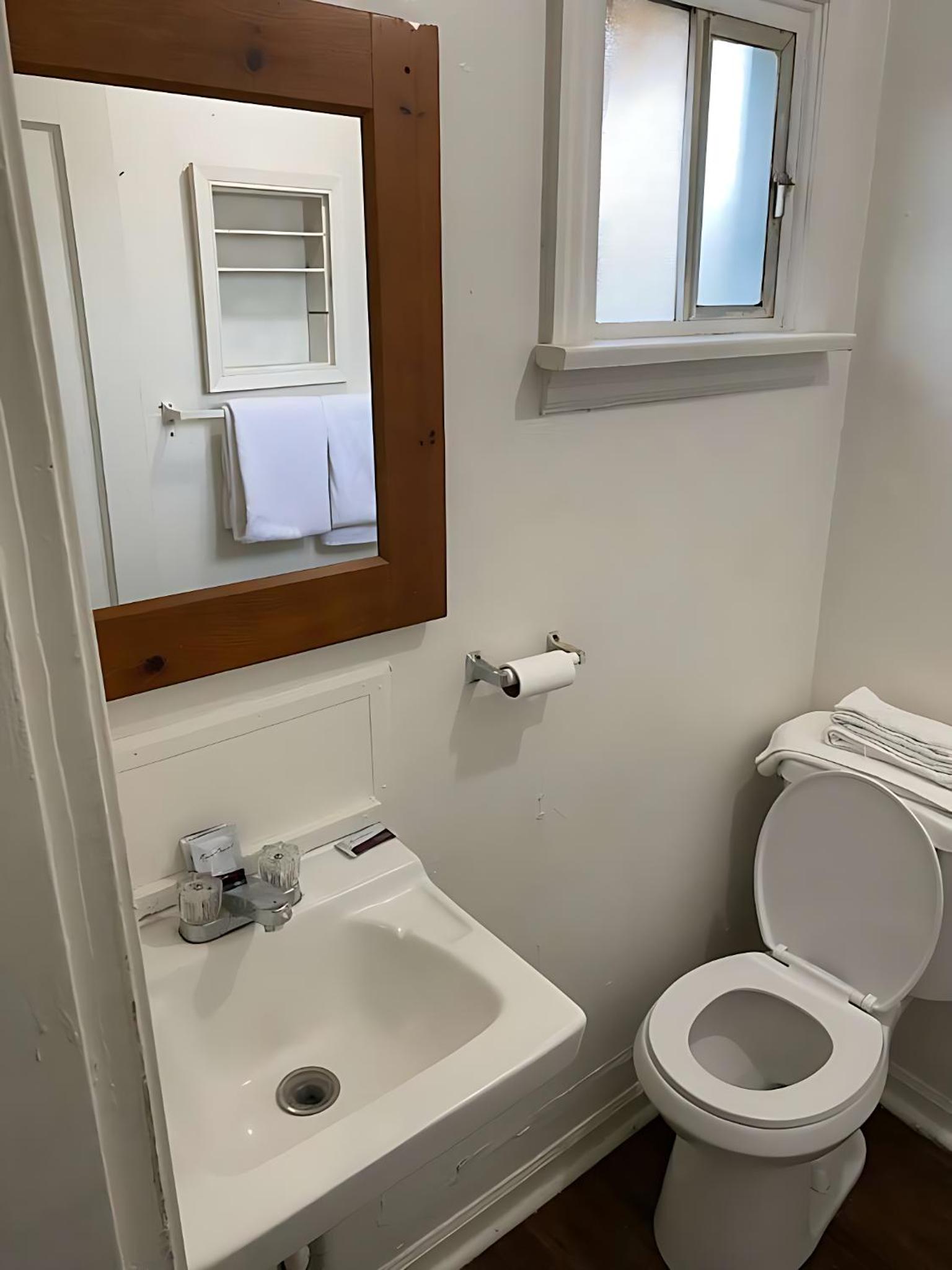 Small Twin Room