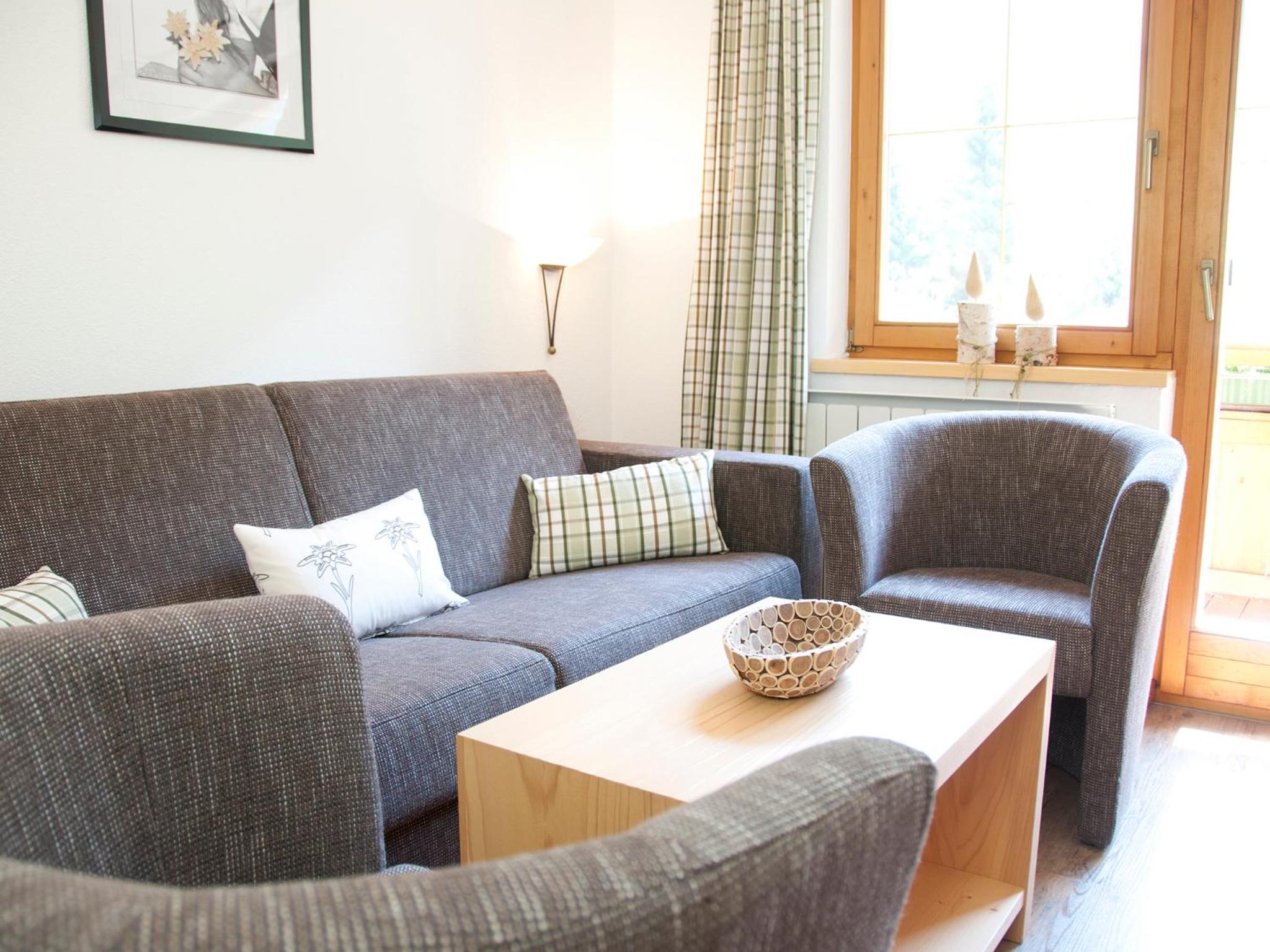 Two-Bedroom Apartment with Balcony photo 3