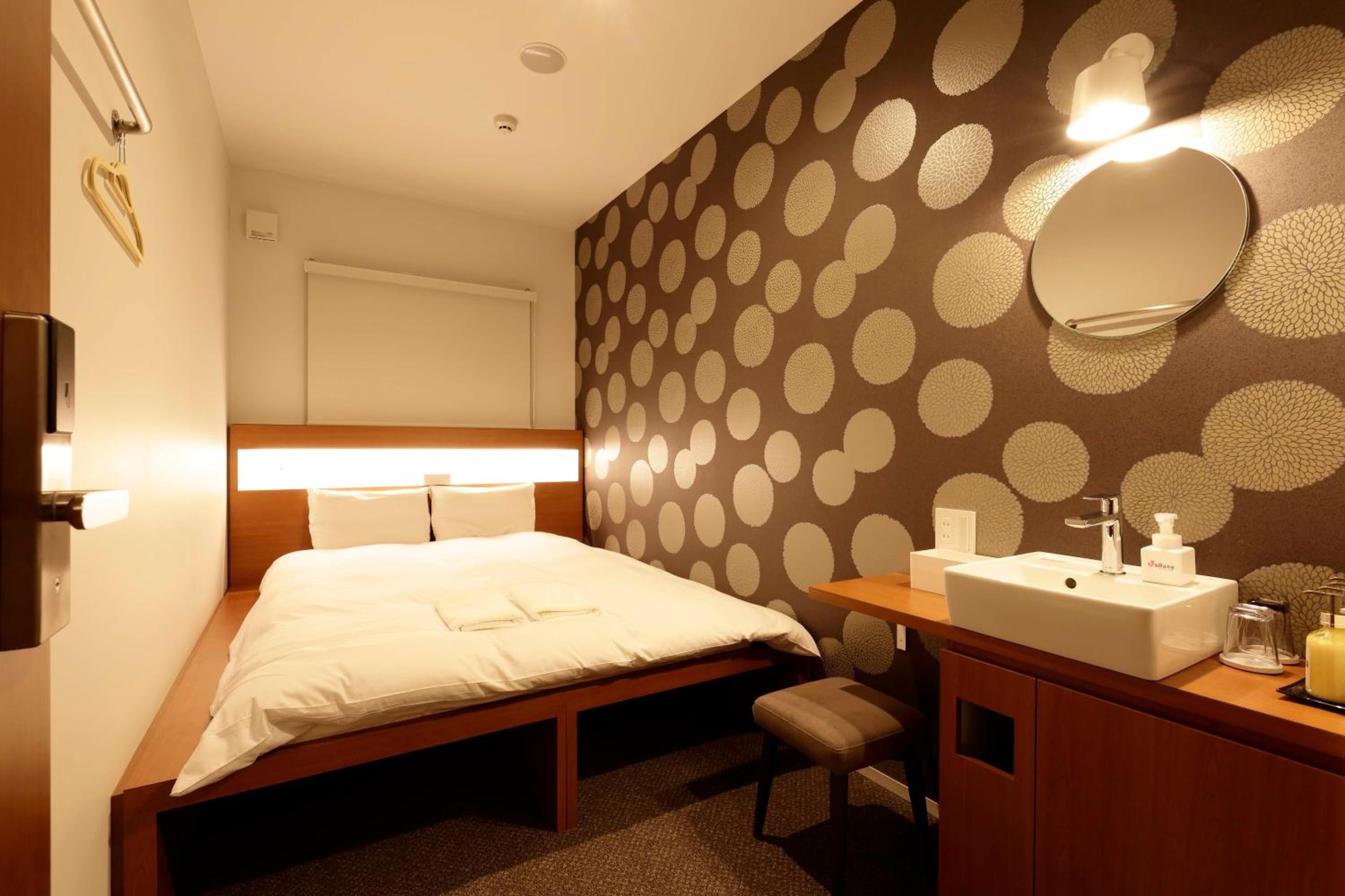 Economy Double Room photo 2