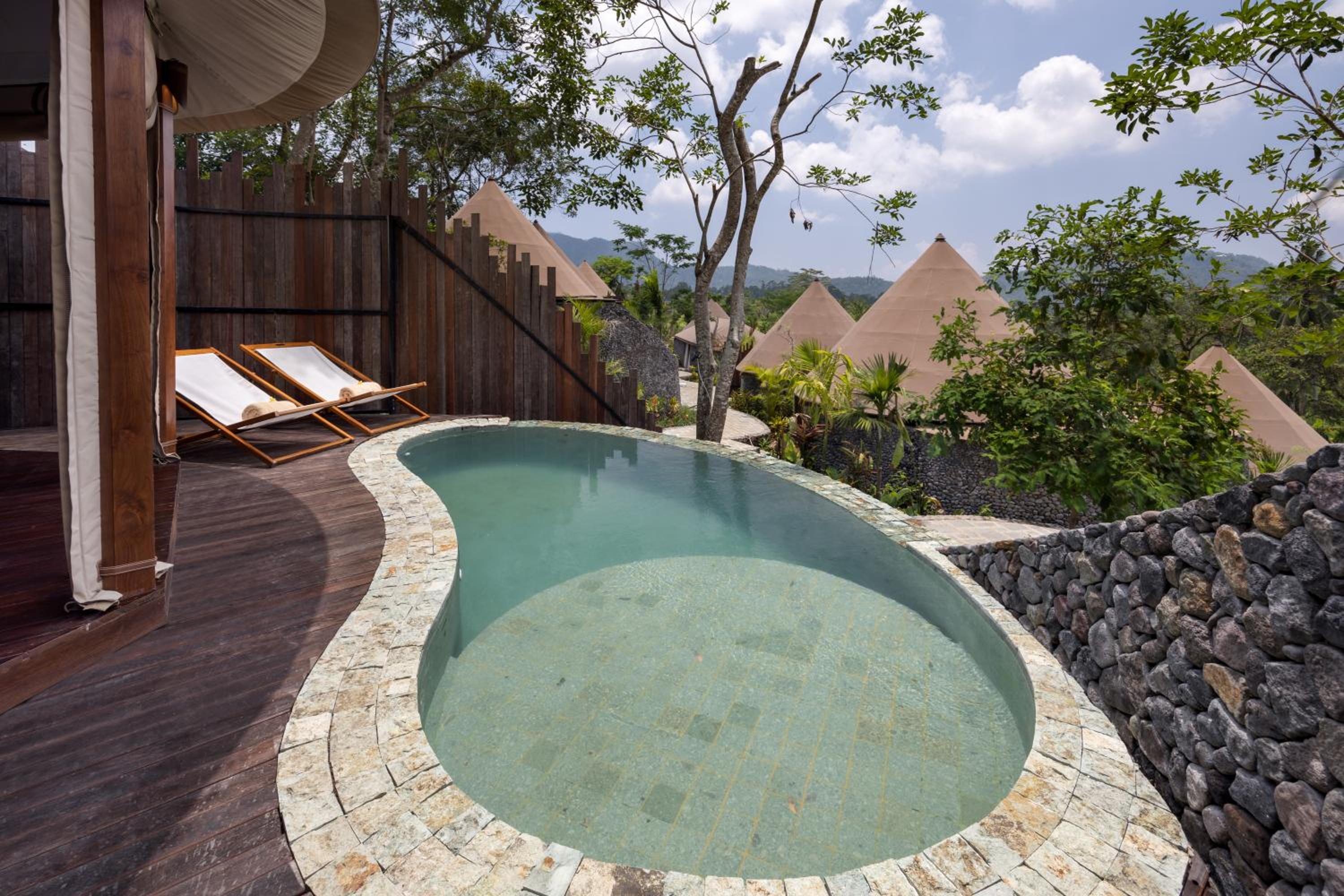 Luxury Pool Tent with Free Benefits