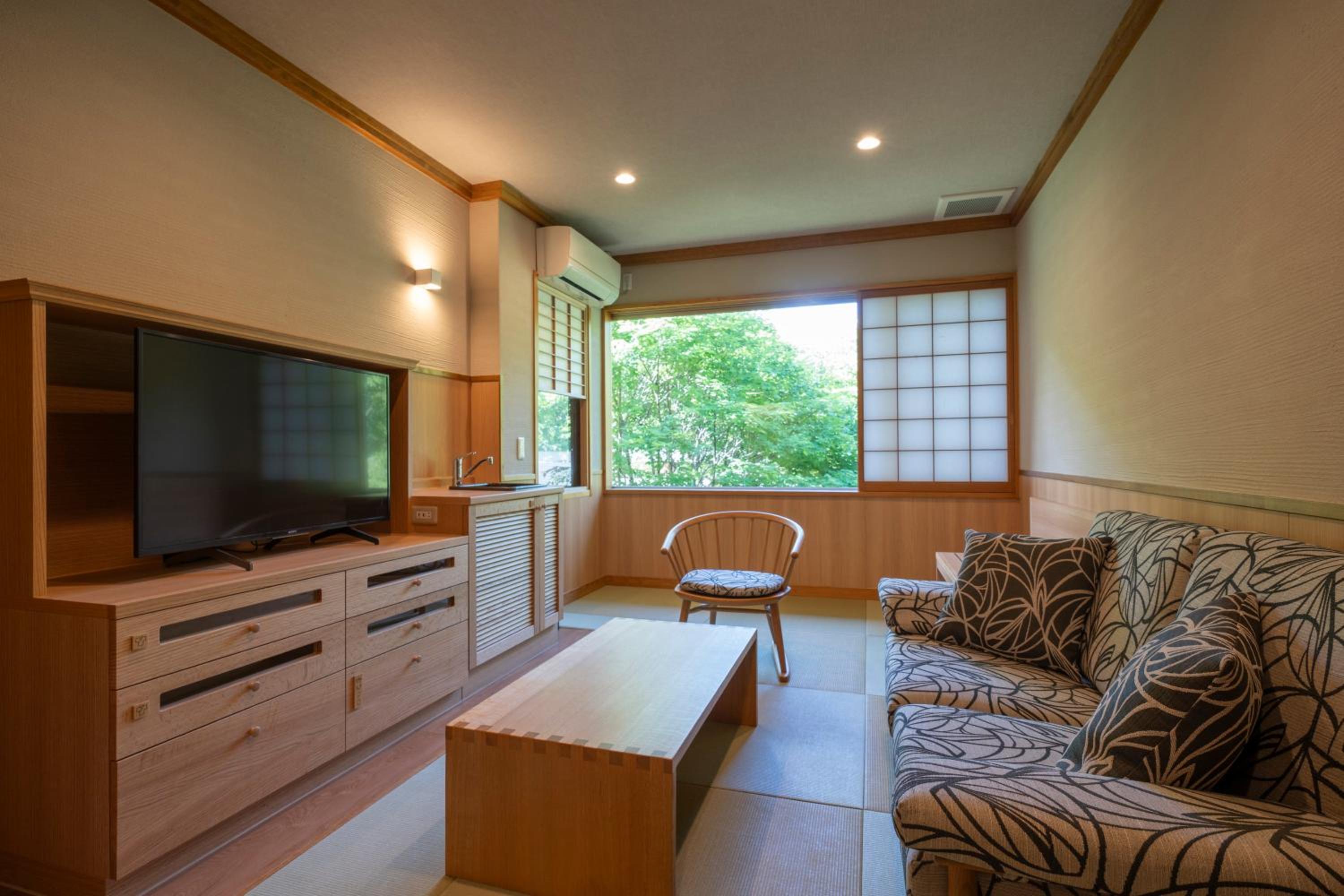 Renovated Japanese-Western Style Room for 3 Adults, with Private Bath, 45 sqm