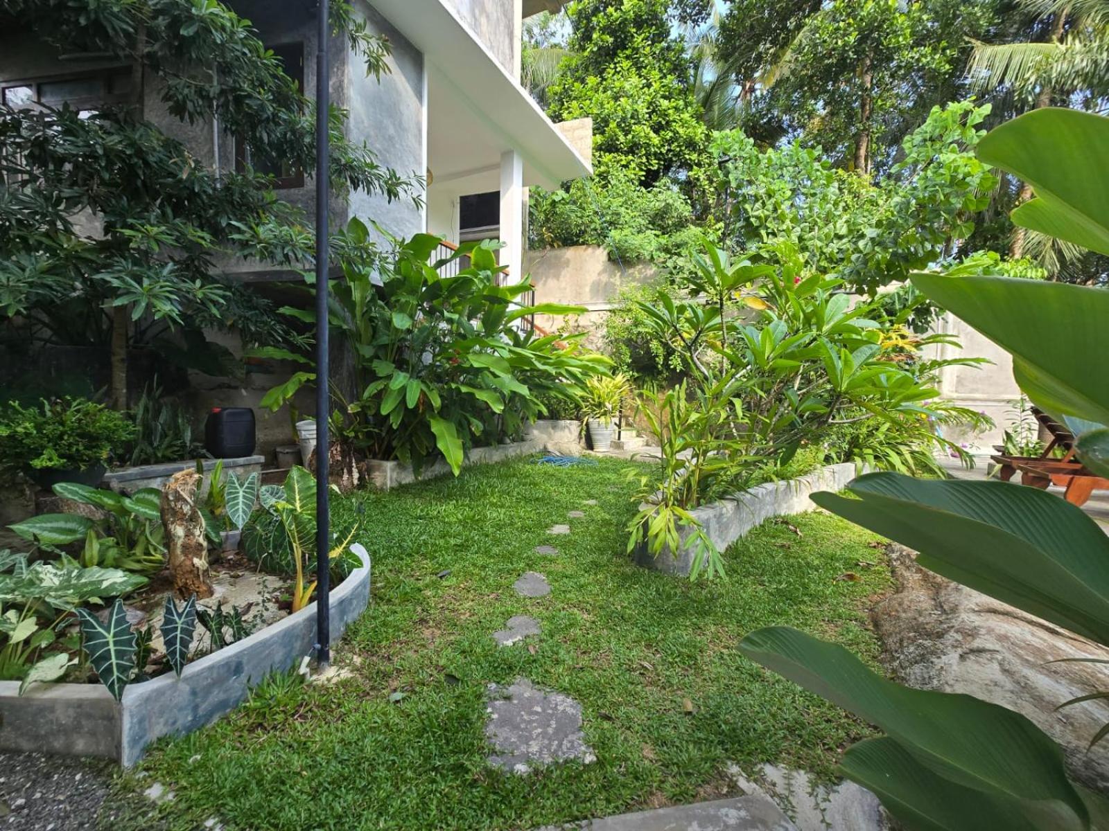 Apartment with Pool View  photo 2