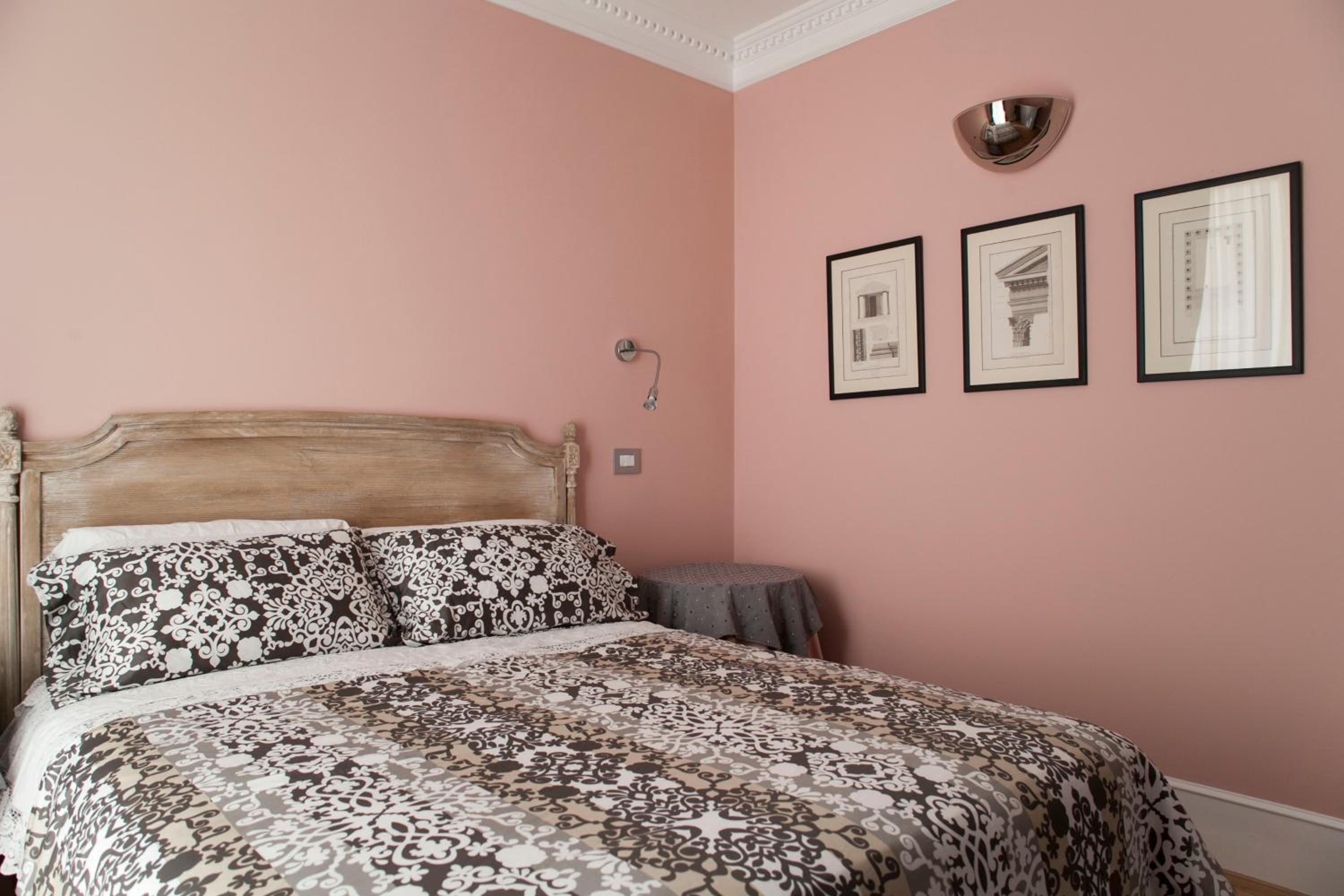 Superior Double Room - Photo 2
