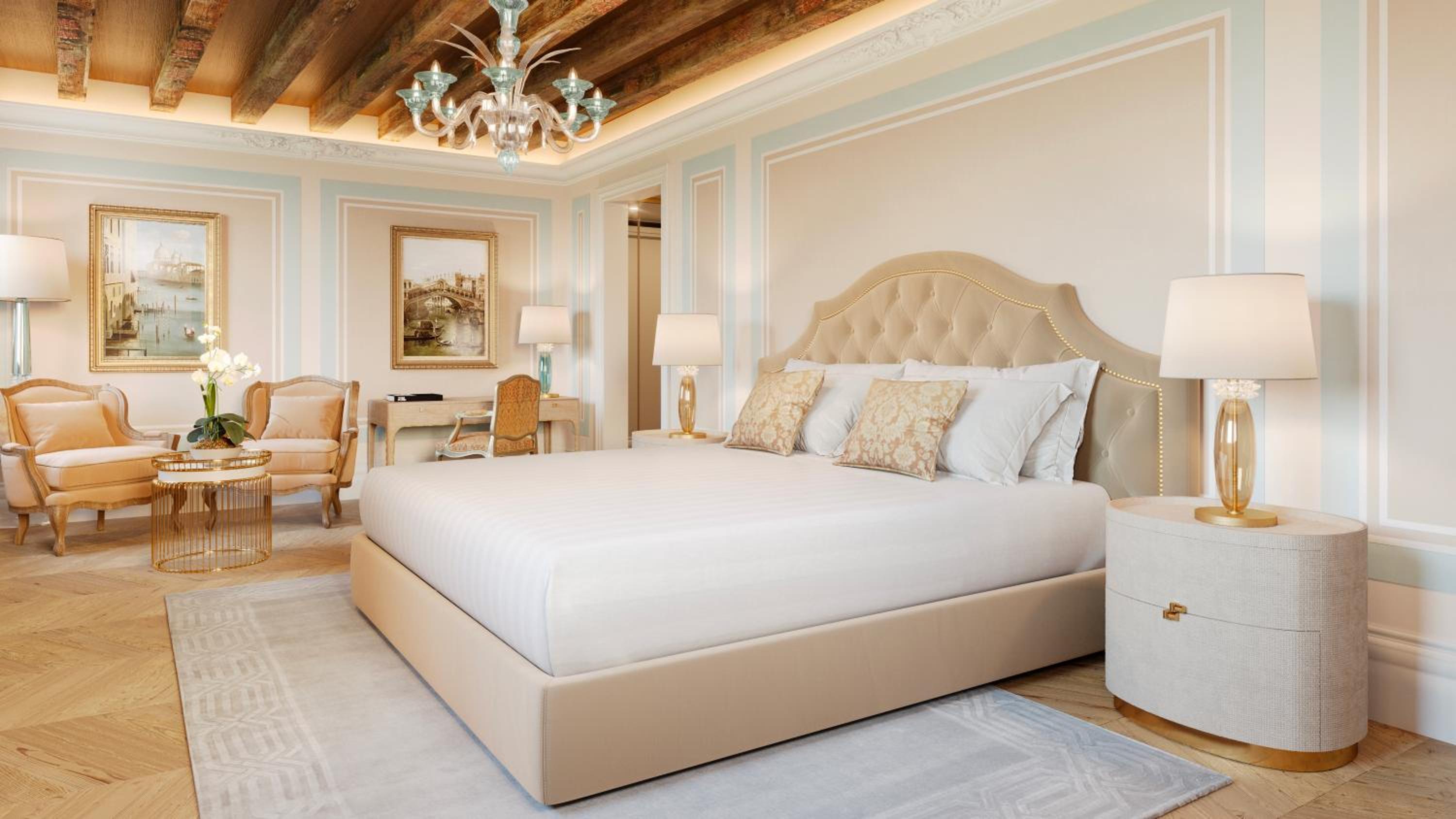 Suite with Grand Canal View photo 1