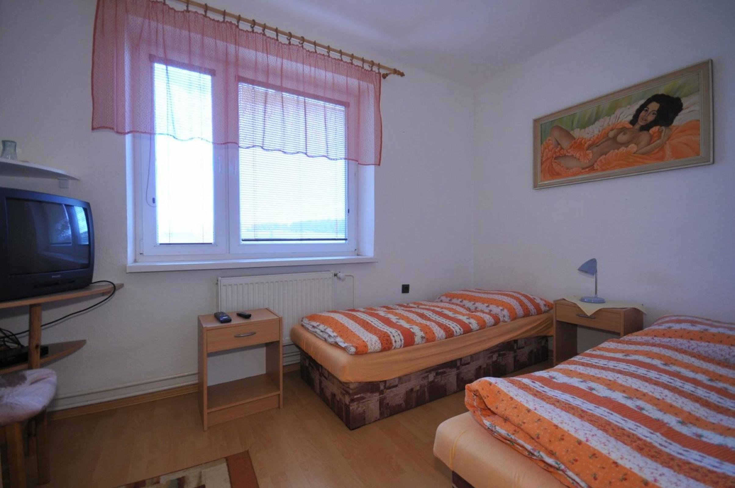 Twin Room with Garden View photo 3