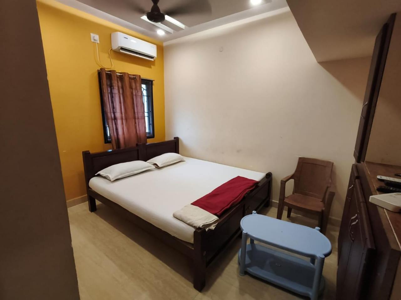 Double Room - Photo 4