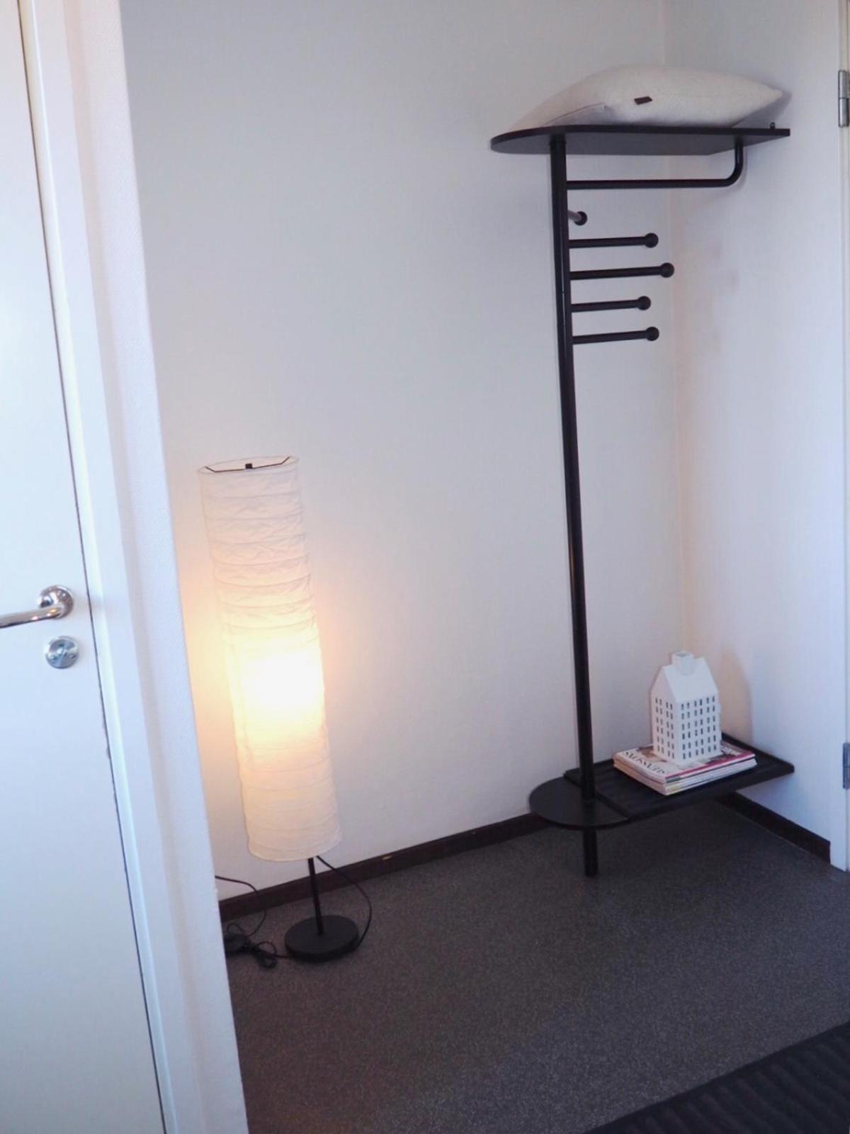 Single Room with Shared Bathroom photo 1
