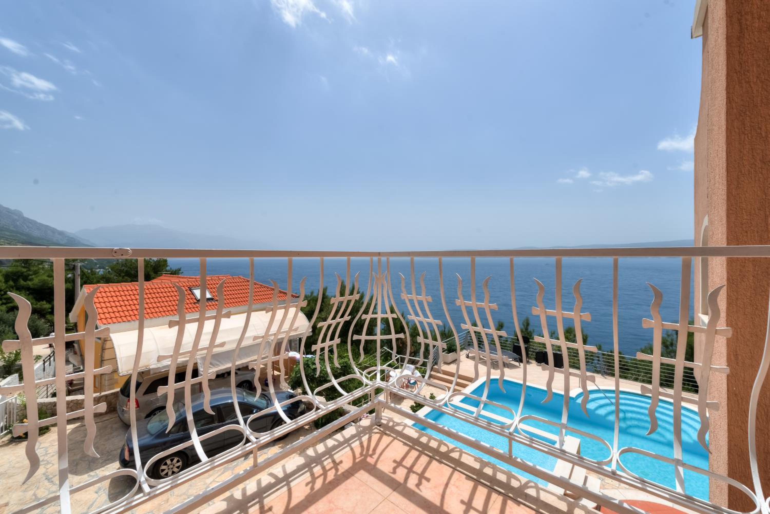 Apartment with Sea View photo 2