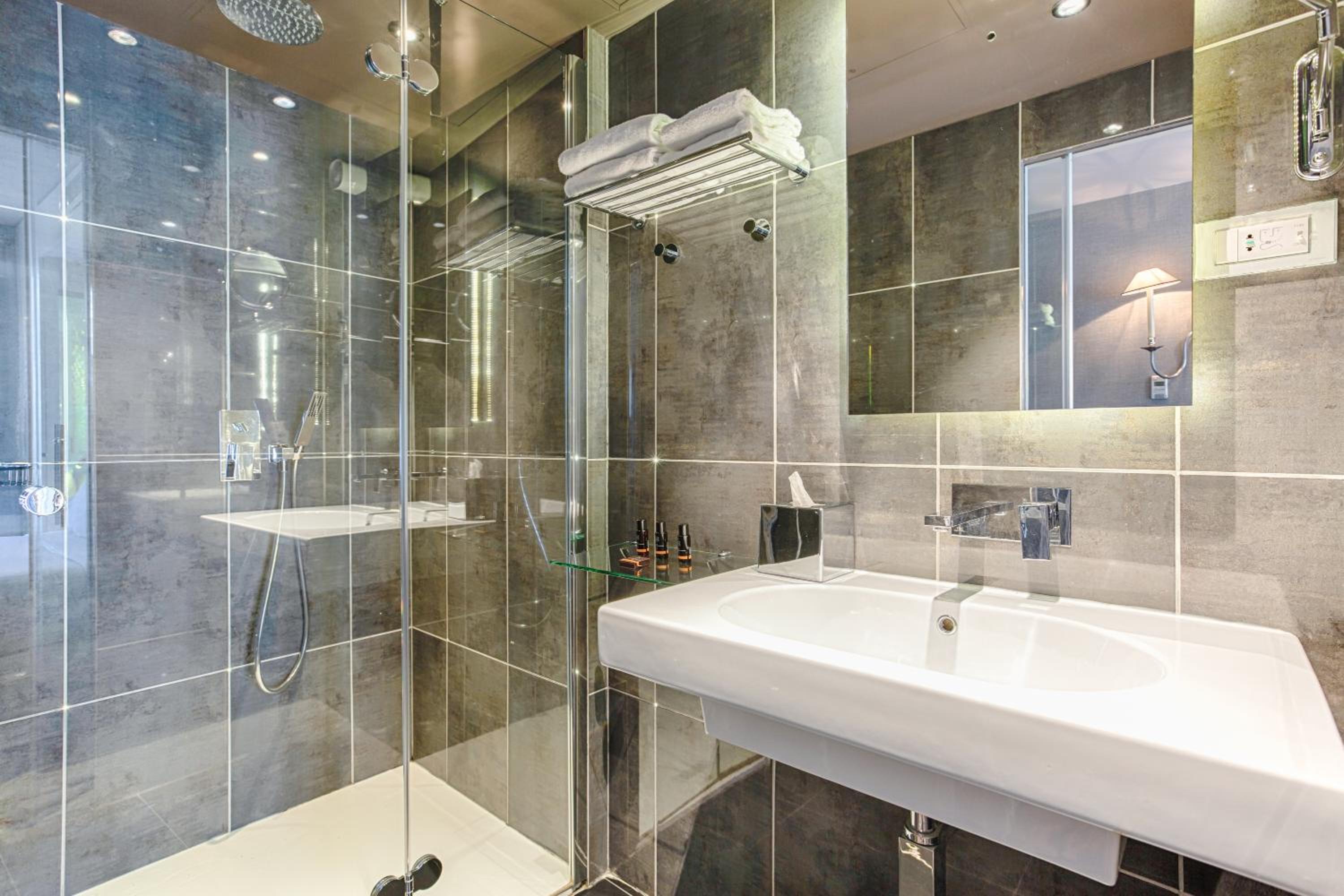 Superior Room - Albert House photo 1