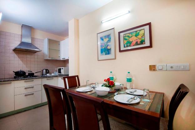 One-Bedroom Apartment with Garden photo 3