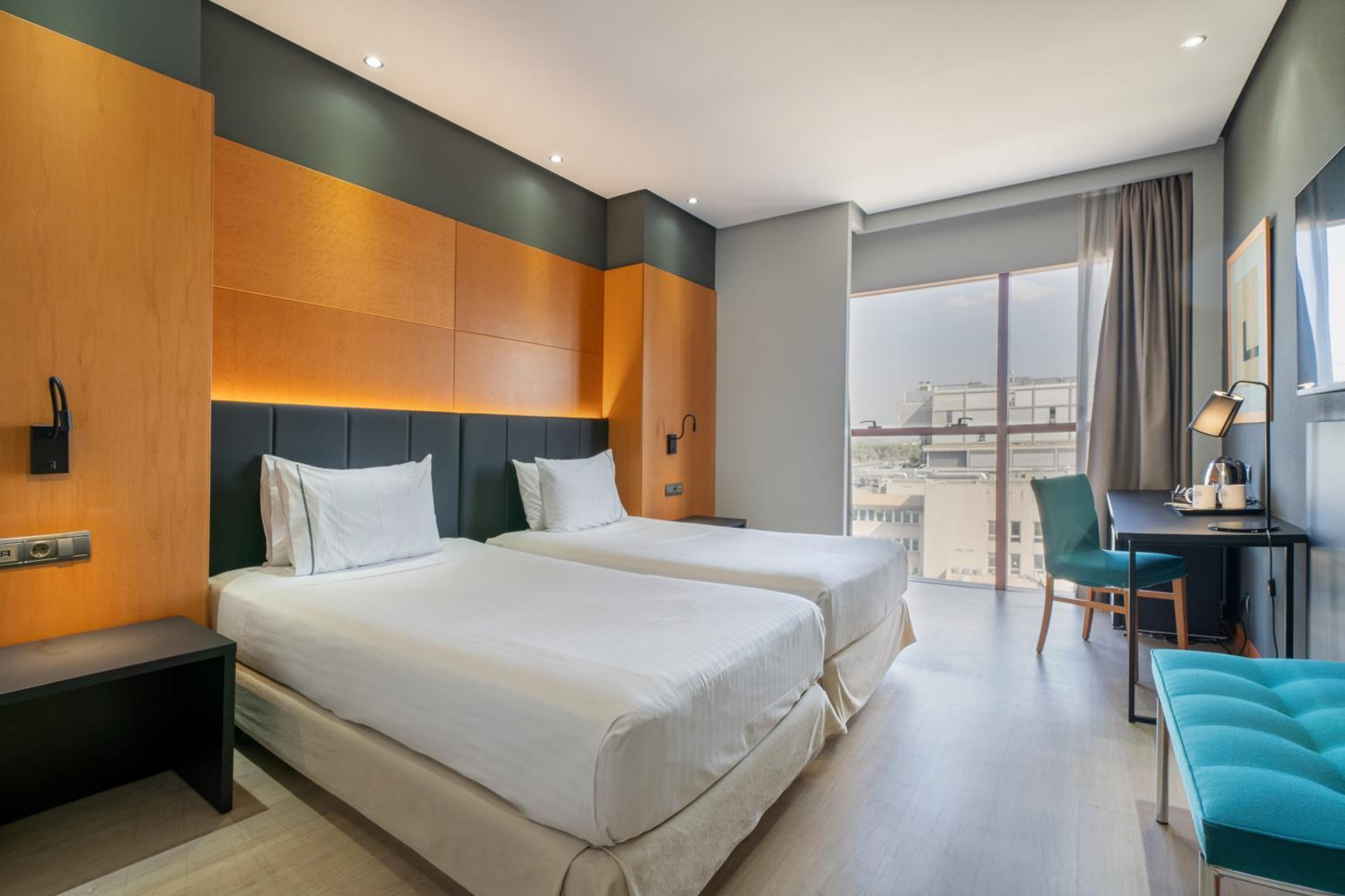 Deluxe Double Room - Photo 3