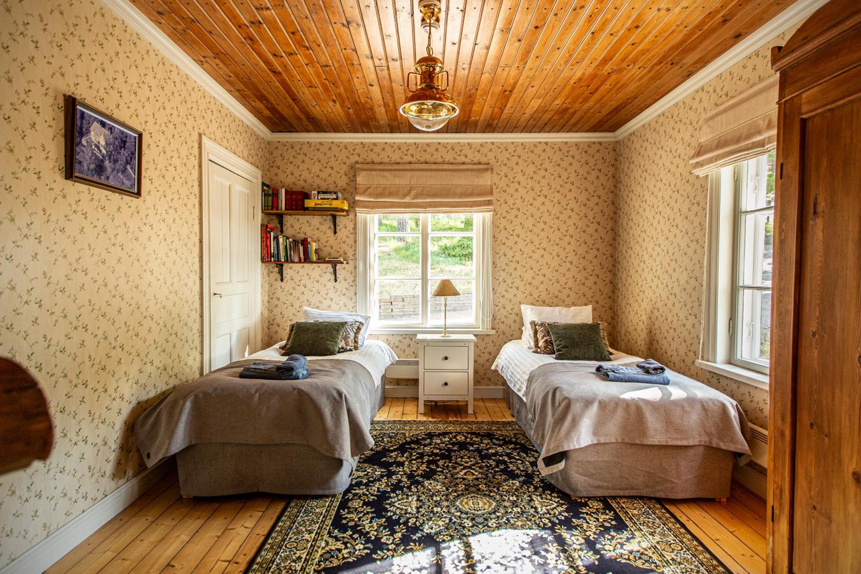 Deluxe Twin Room with Sea View
