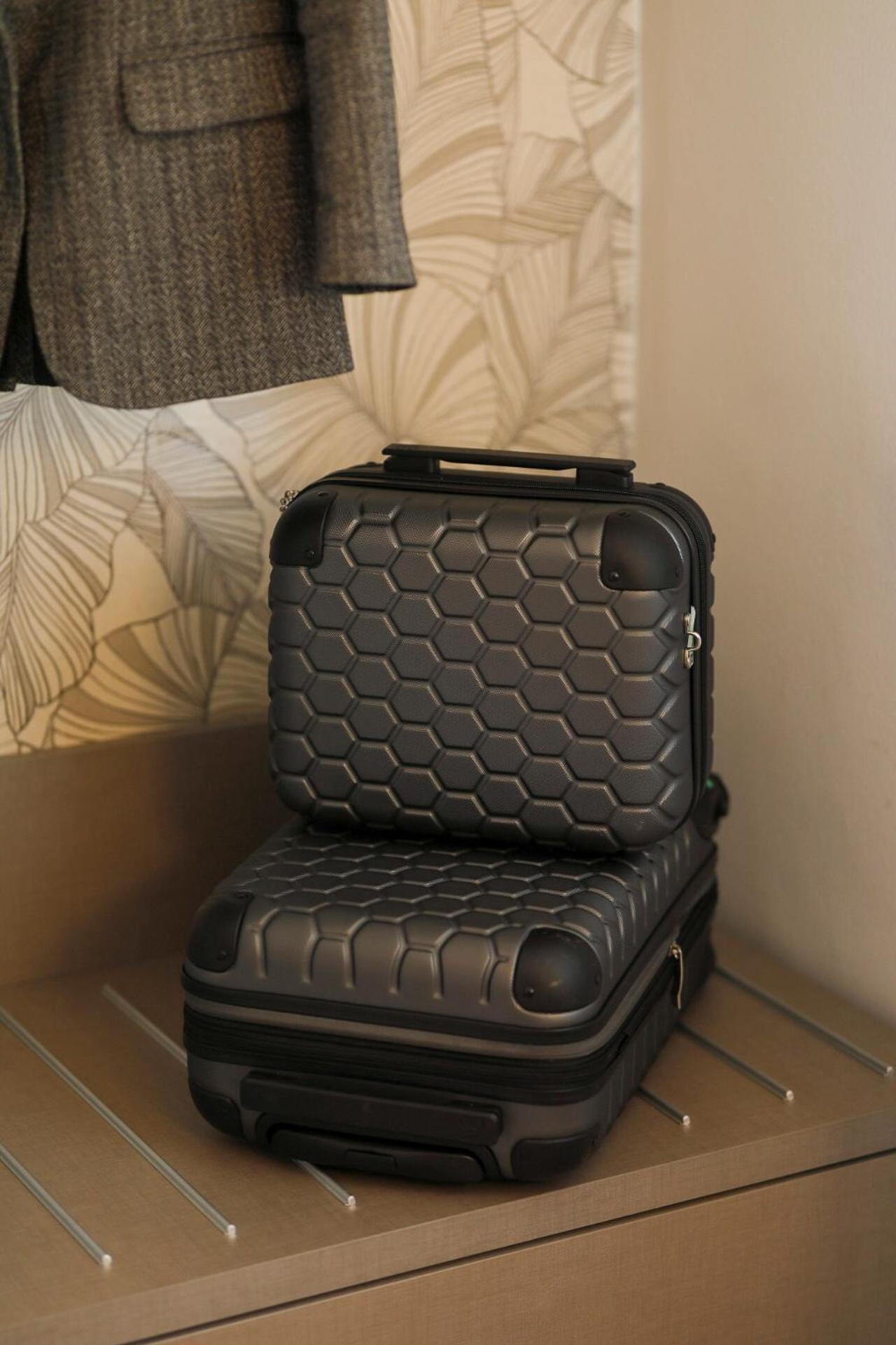 Standard Double Room - Photo 1