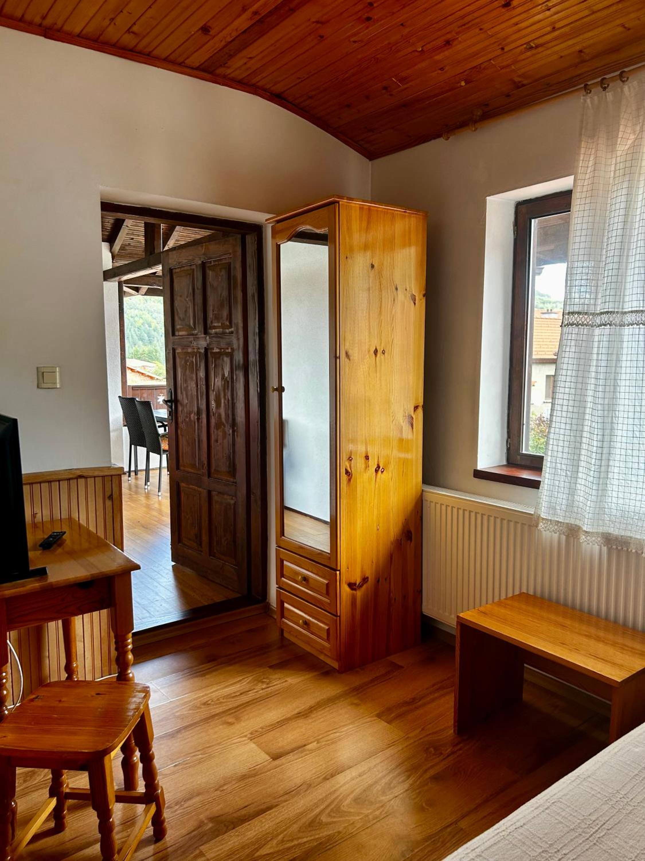 Economy Single Room