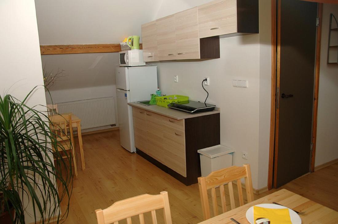Two-Bedroom Apartment (8 Adults) photo 3
