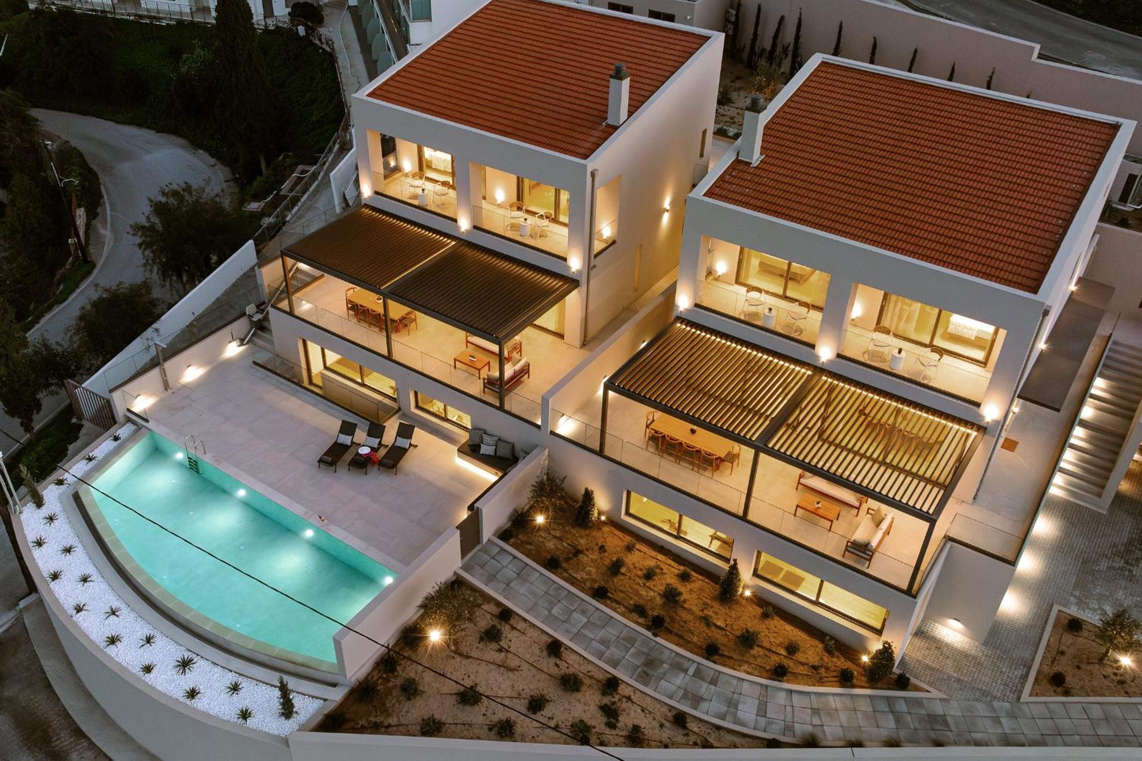 Superior Villa photo 2