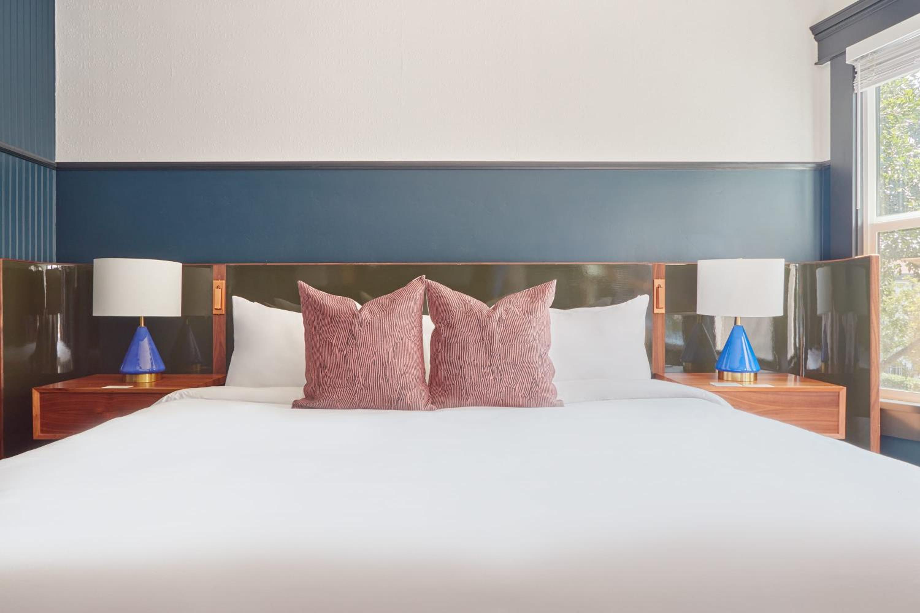 King Room (Self Check-in with Virtual Front Desk)