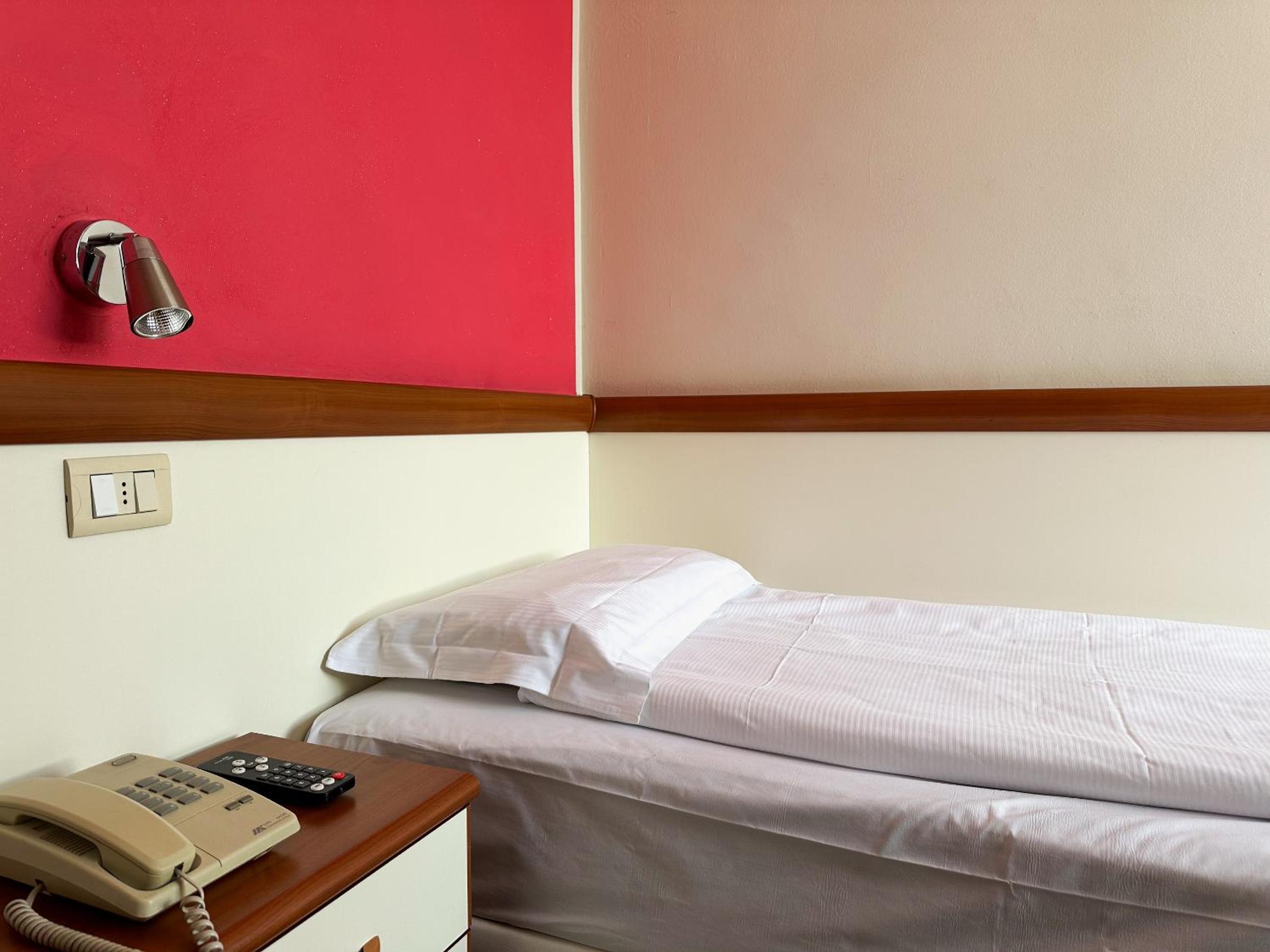 Economy Single Room photo 2