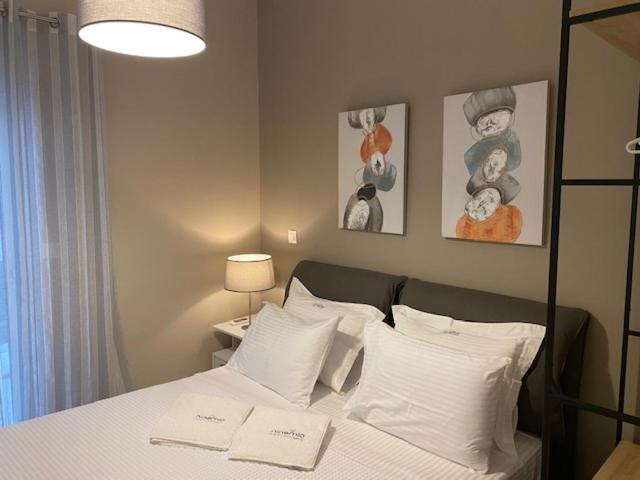 Two-Bedroom Deluxe Apartment with Balcony photo 3