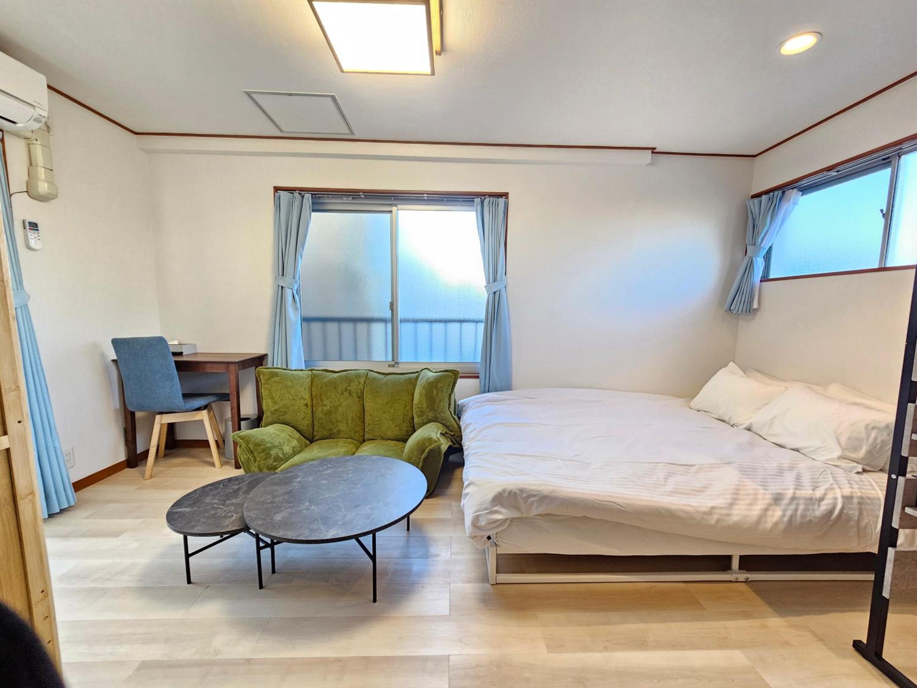 Double Room with Private Bathroom photo 2