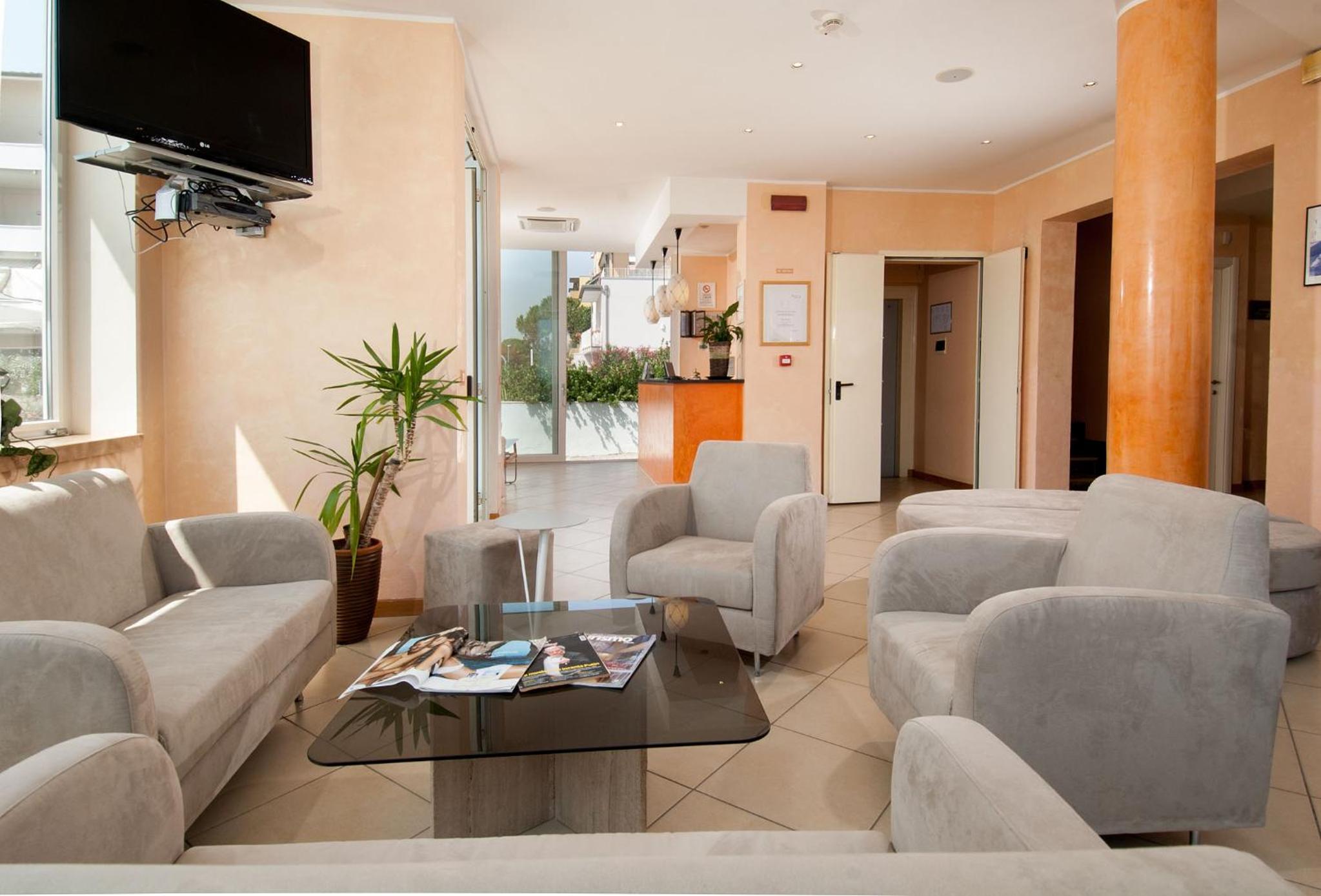 Quadruple Room with Sea View