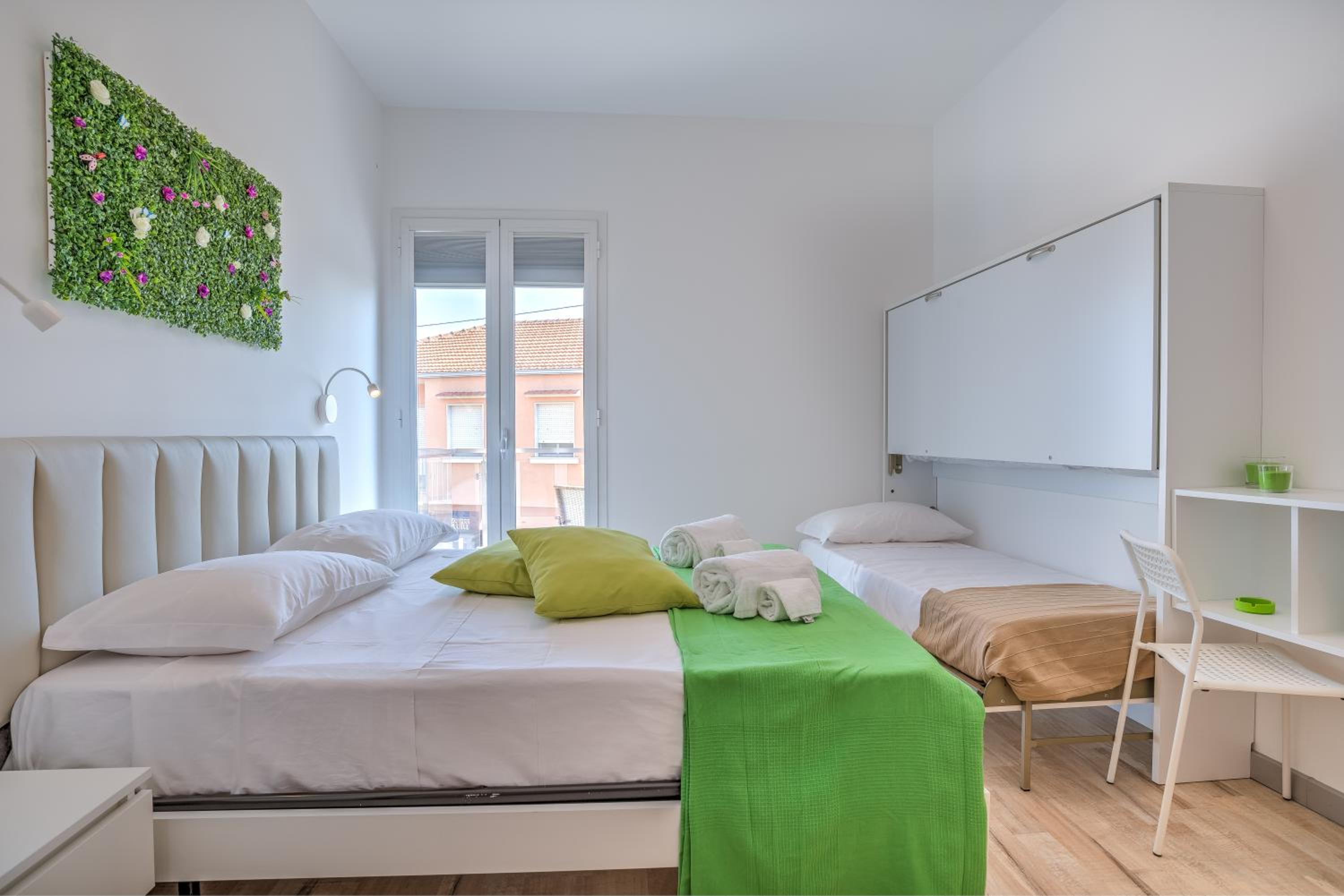 Double Room with Balcony and Sea View