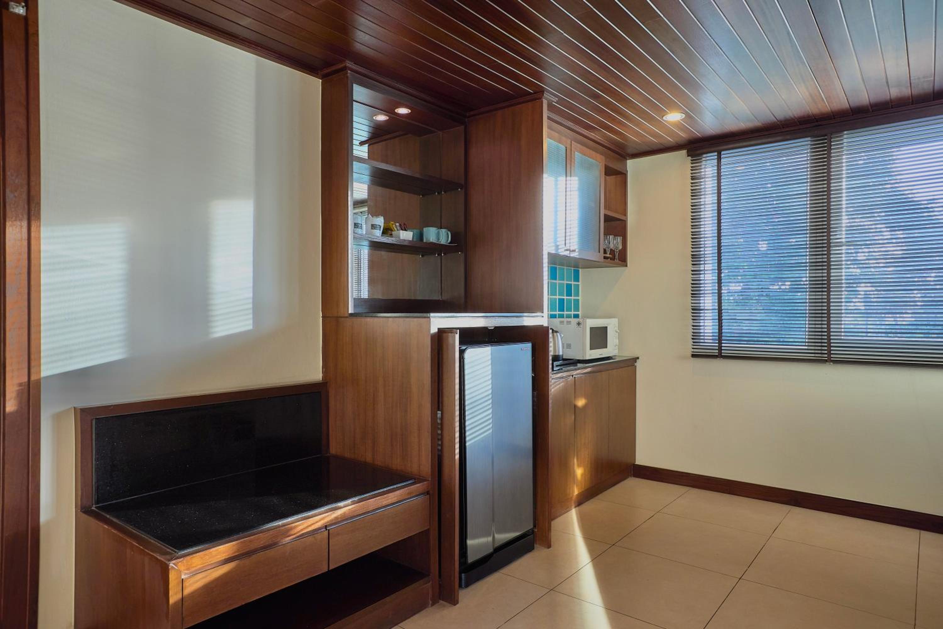 Pool Access Suite