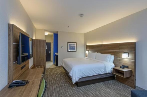 Standard Room - Photo 1