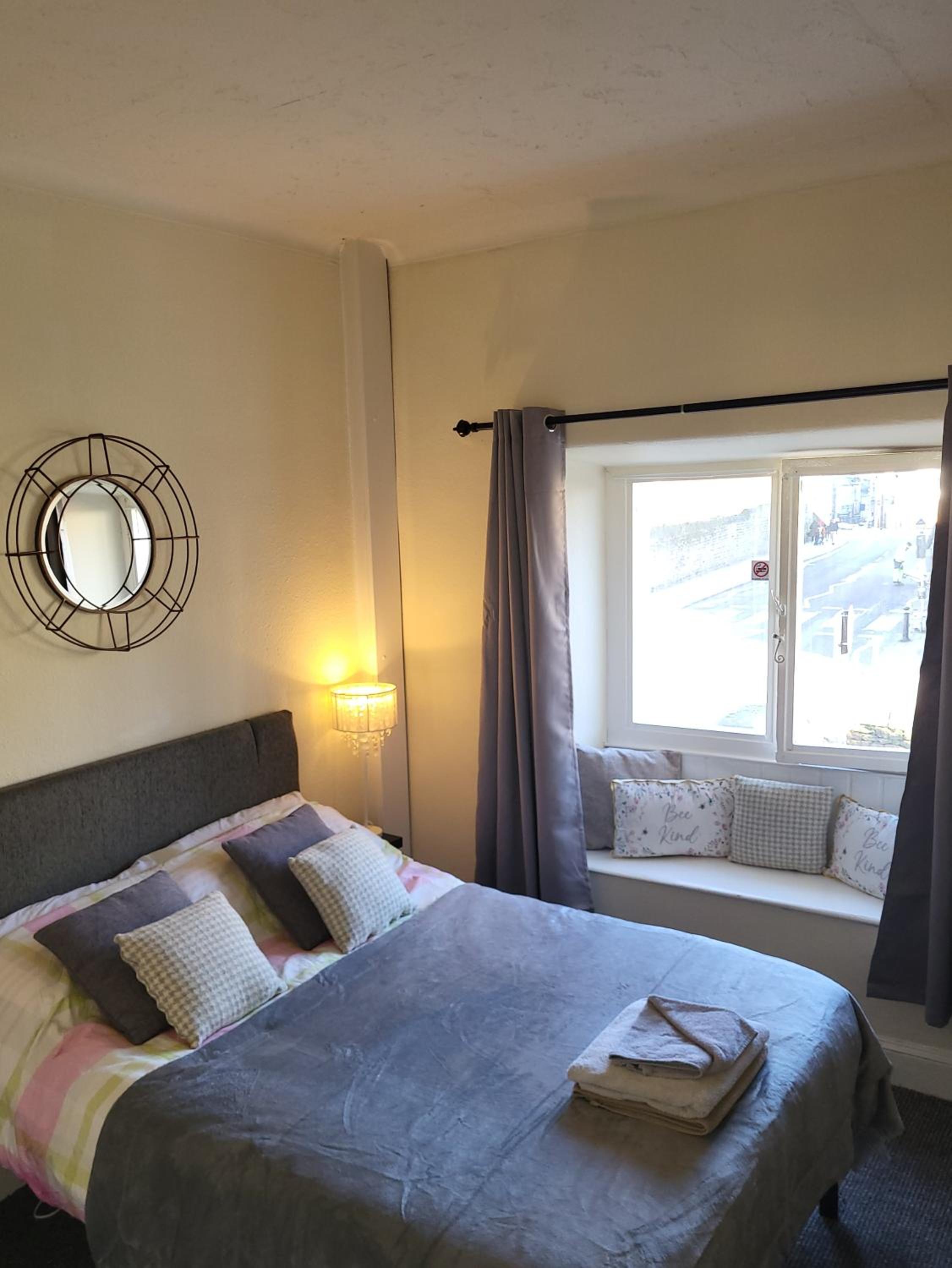 Small Double Room photo 1