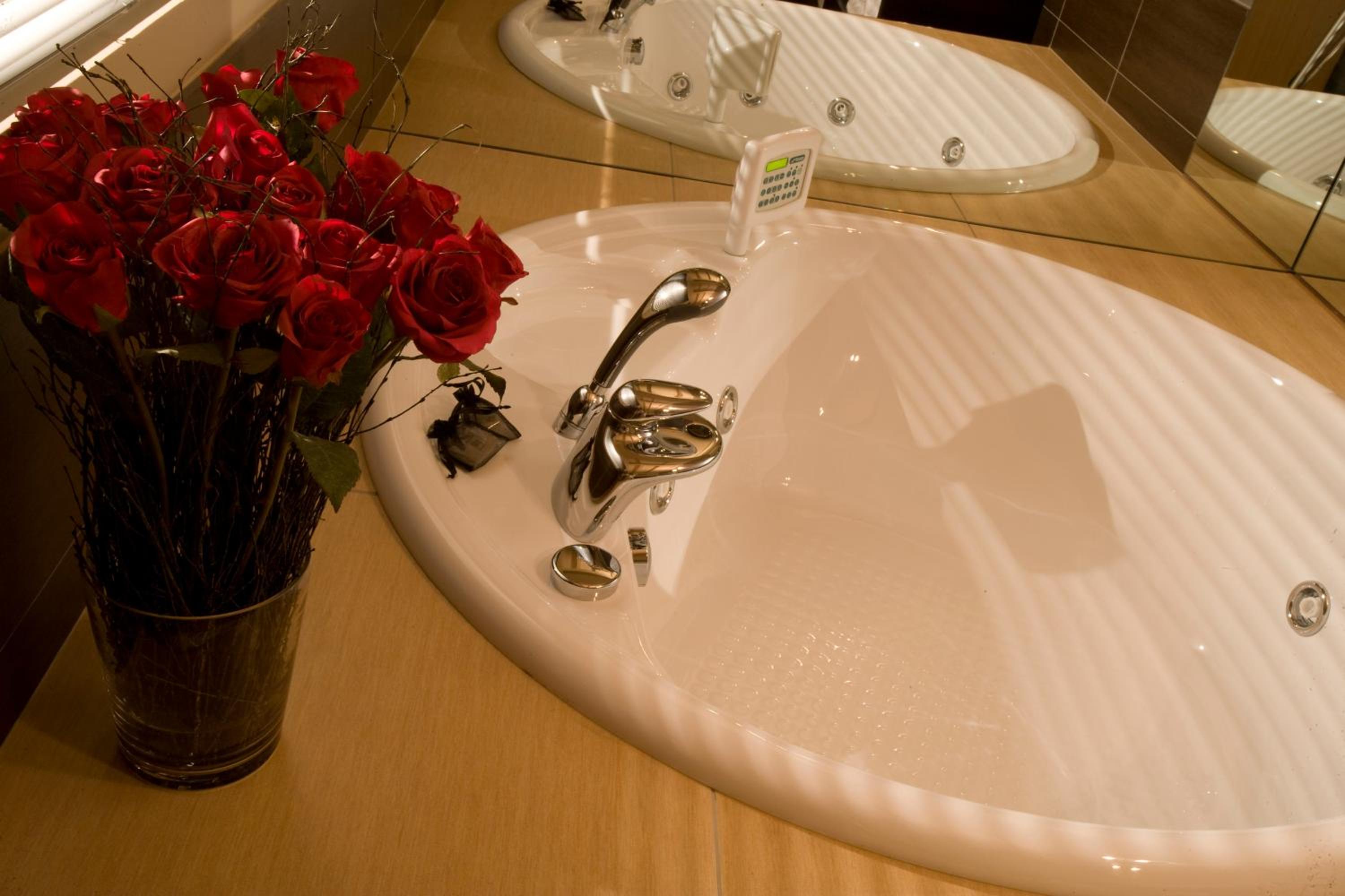 Junior Suite - Photo 12