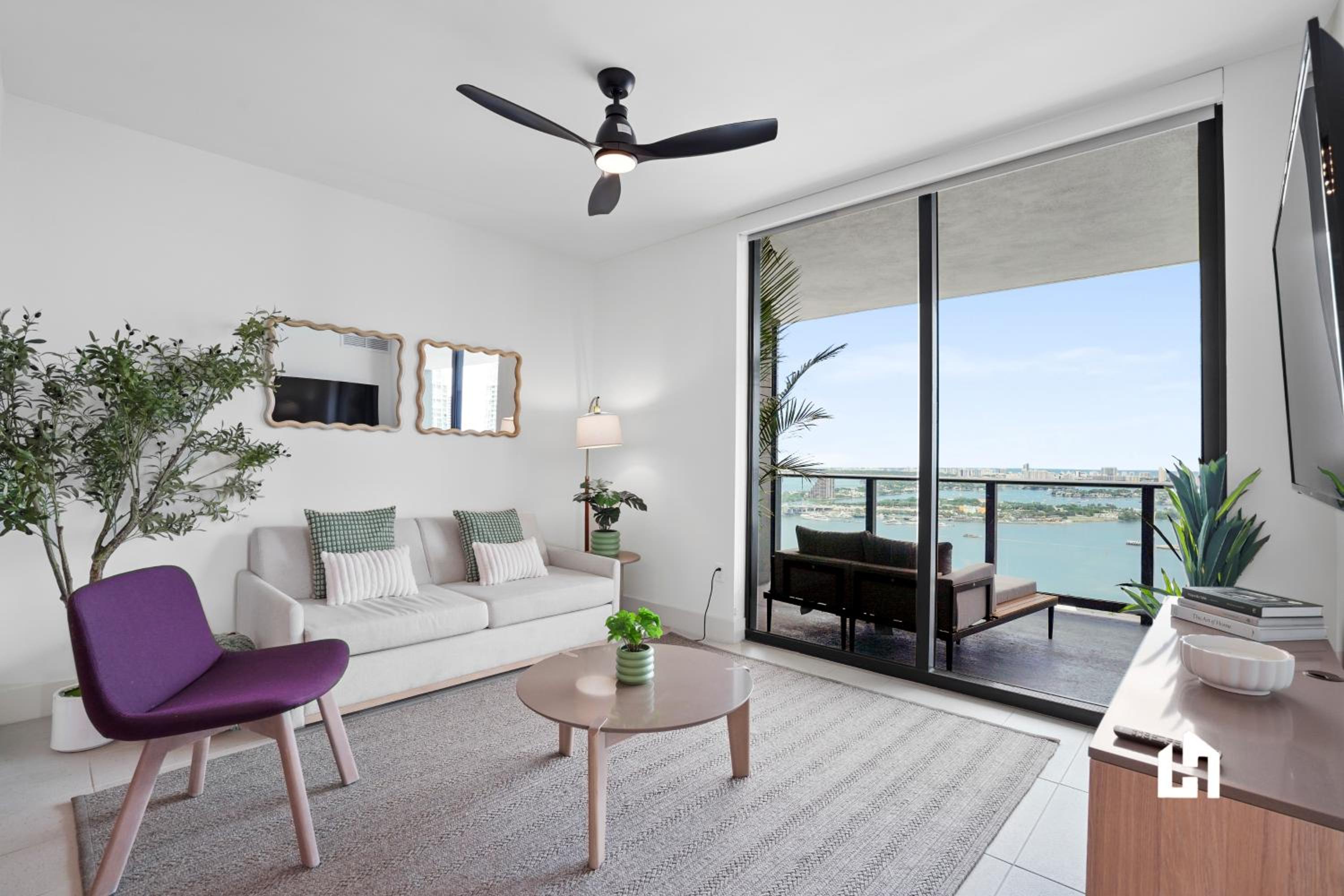Three-Bedroom Apartment with Ocean View photo 3