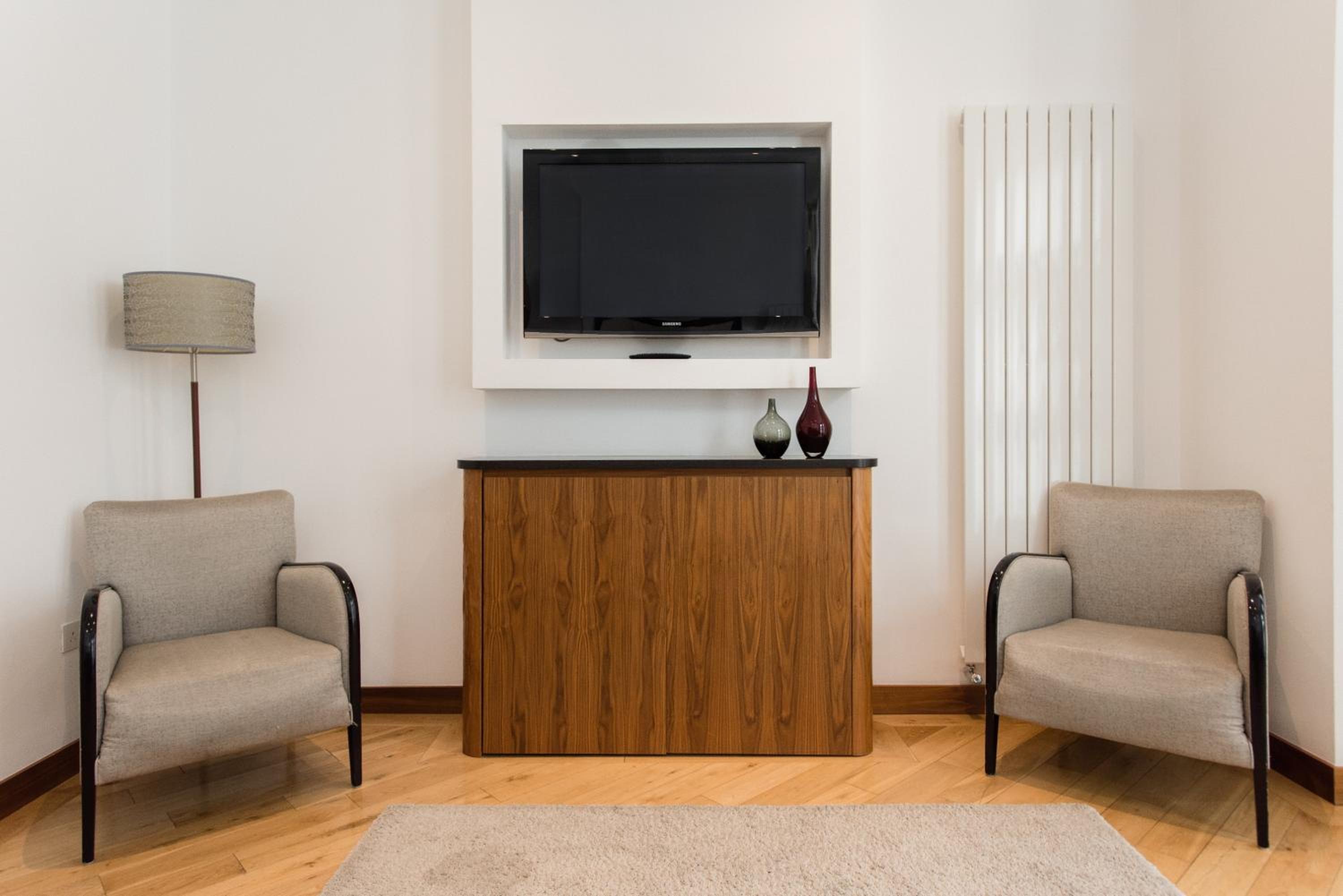 Presidential Suite with Balcony photo 2