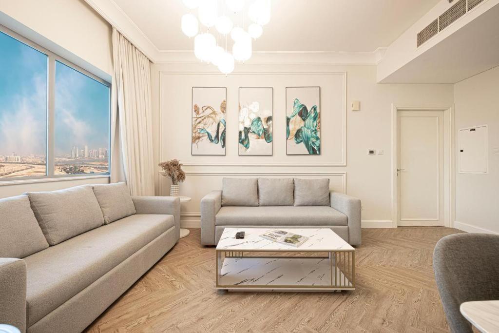 Two-Bedroom Deluxe Apartment with Balcony photo 1