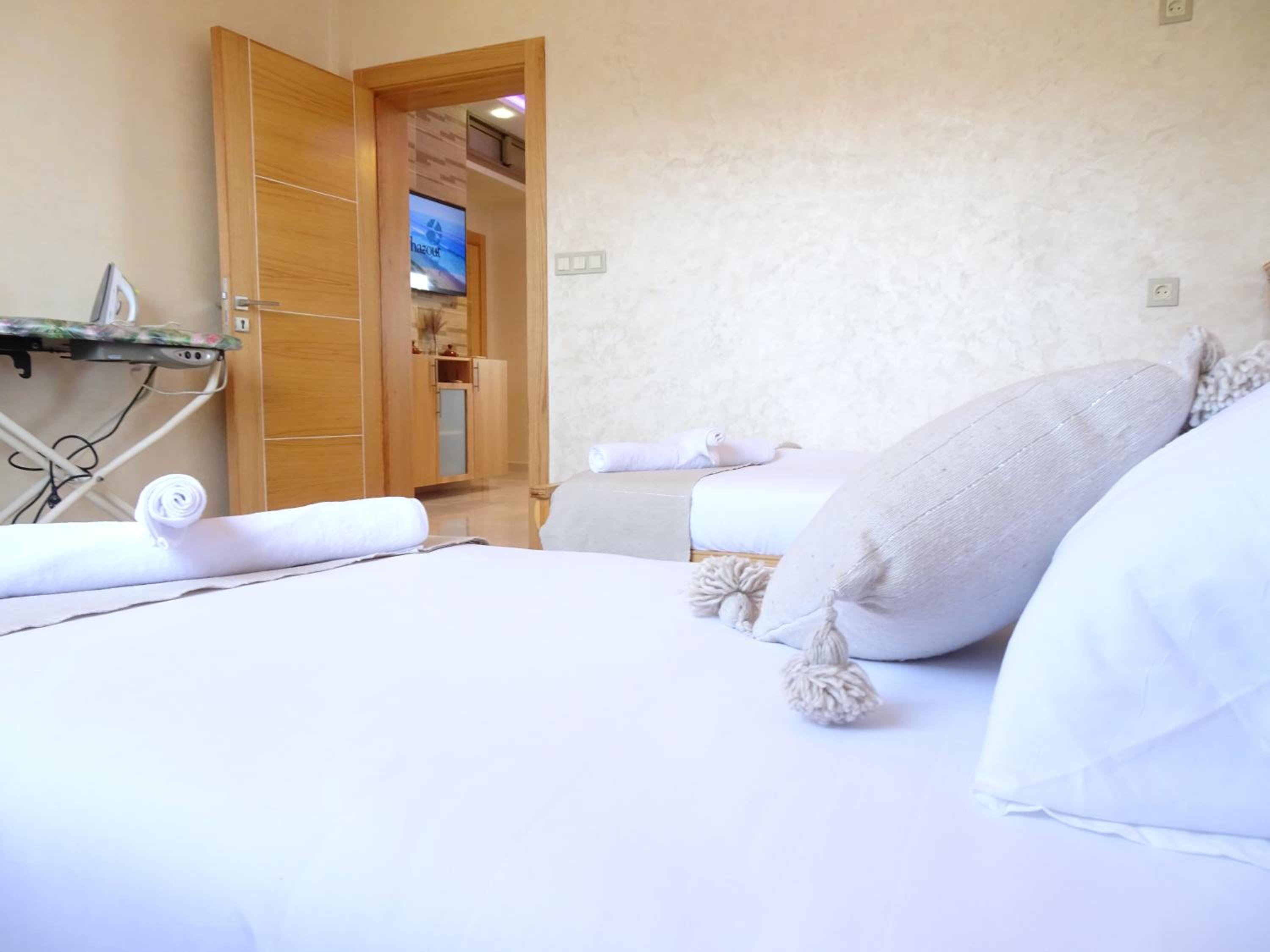 Standard Twin Room with Mountain View photo 3