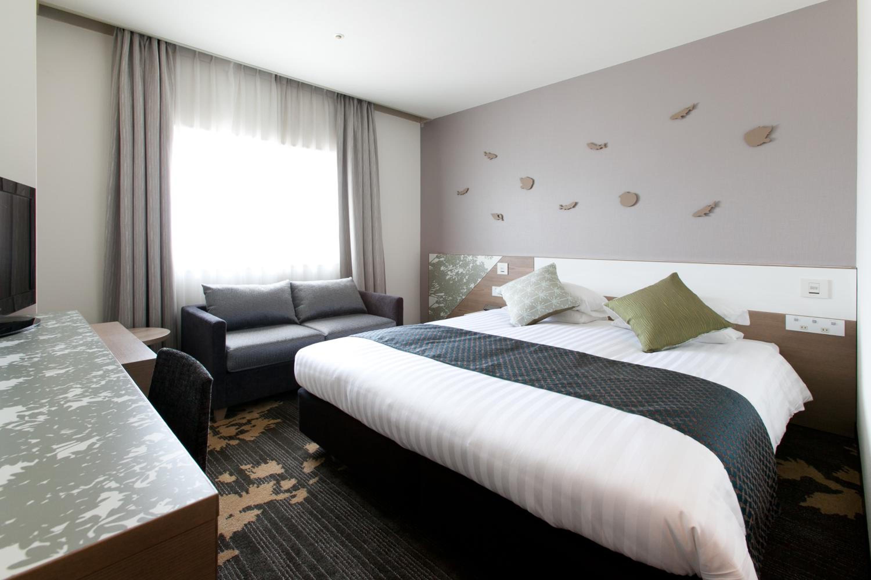 Double Room - Non-Smoking  - Photo 4
