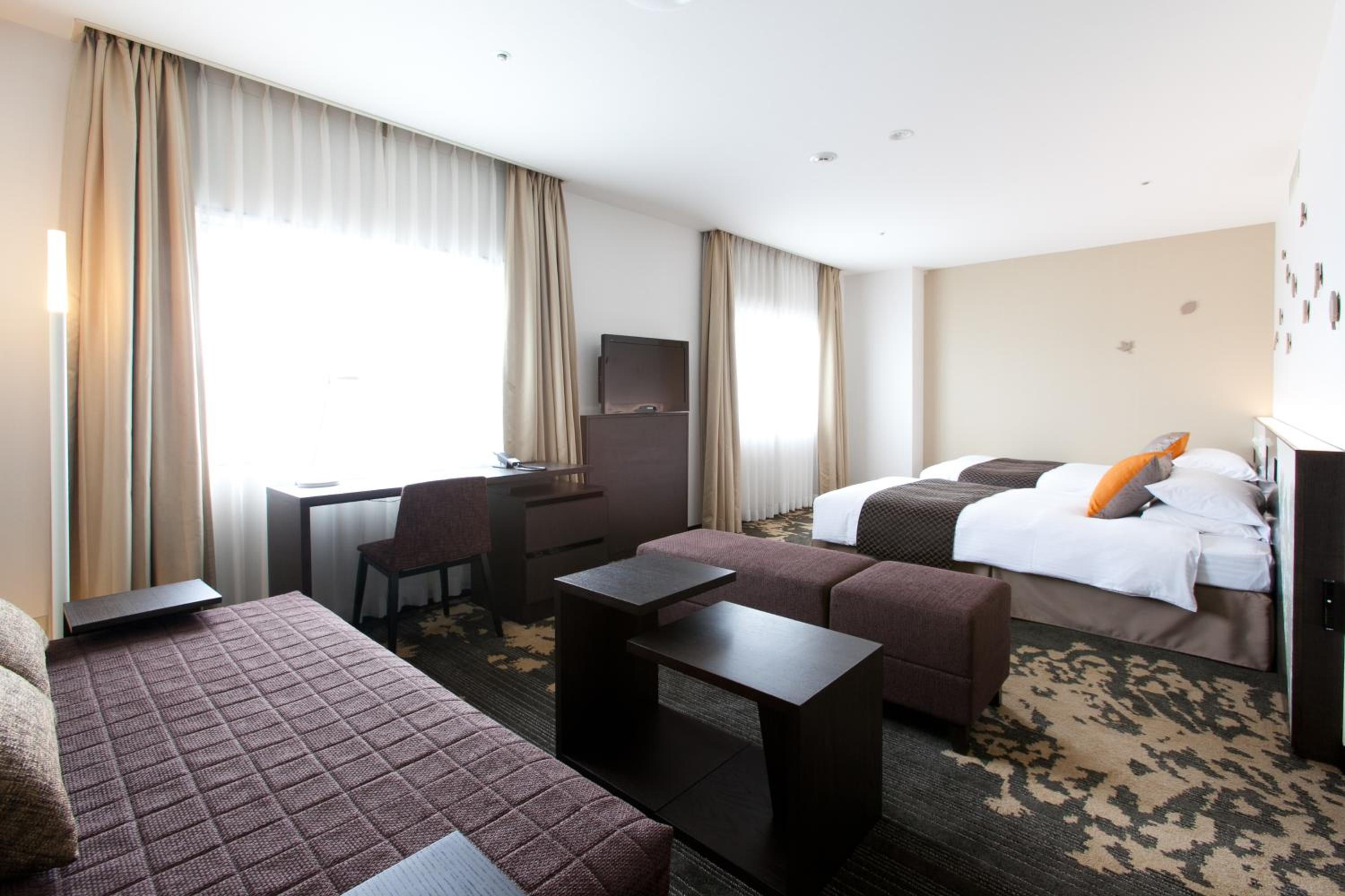 Deluxe Twin Room - Photo 6
