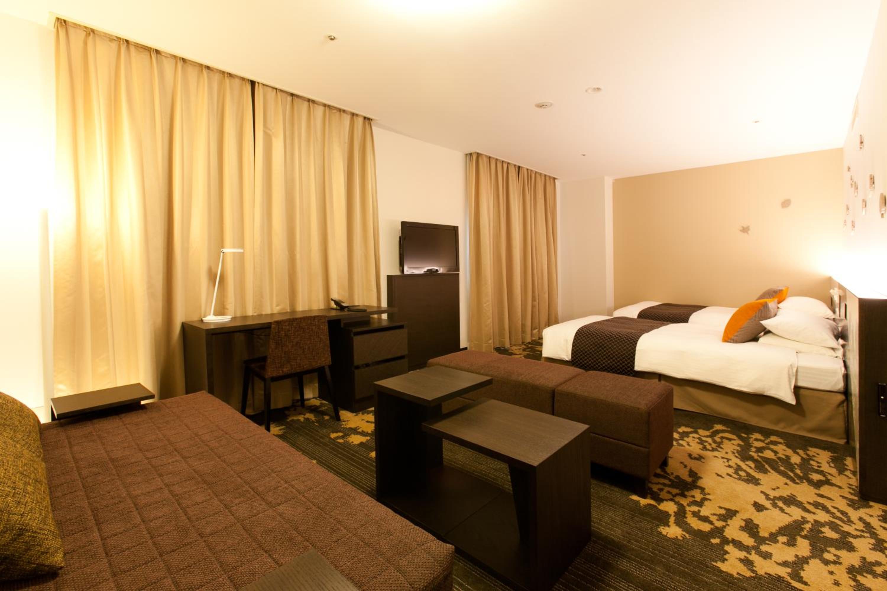 Deluxe Twin Room - Photo 5