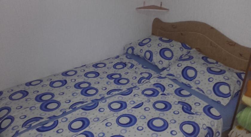Triple Room with Private Bathroom photo 2