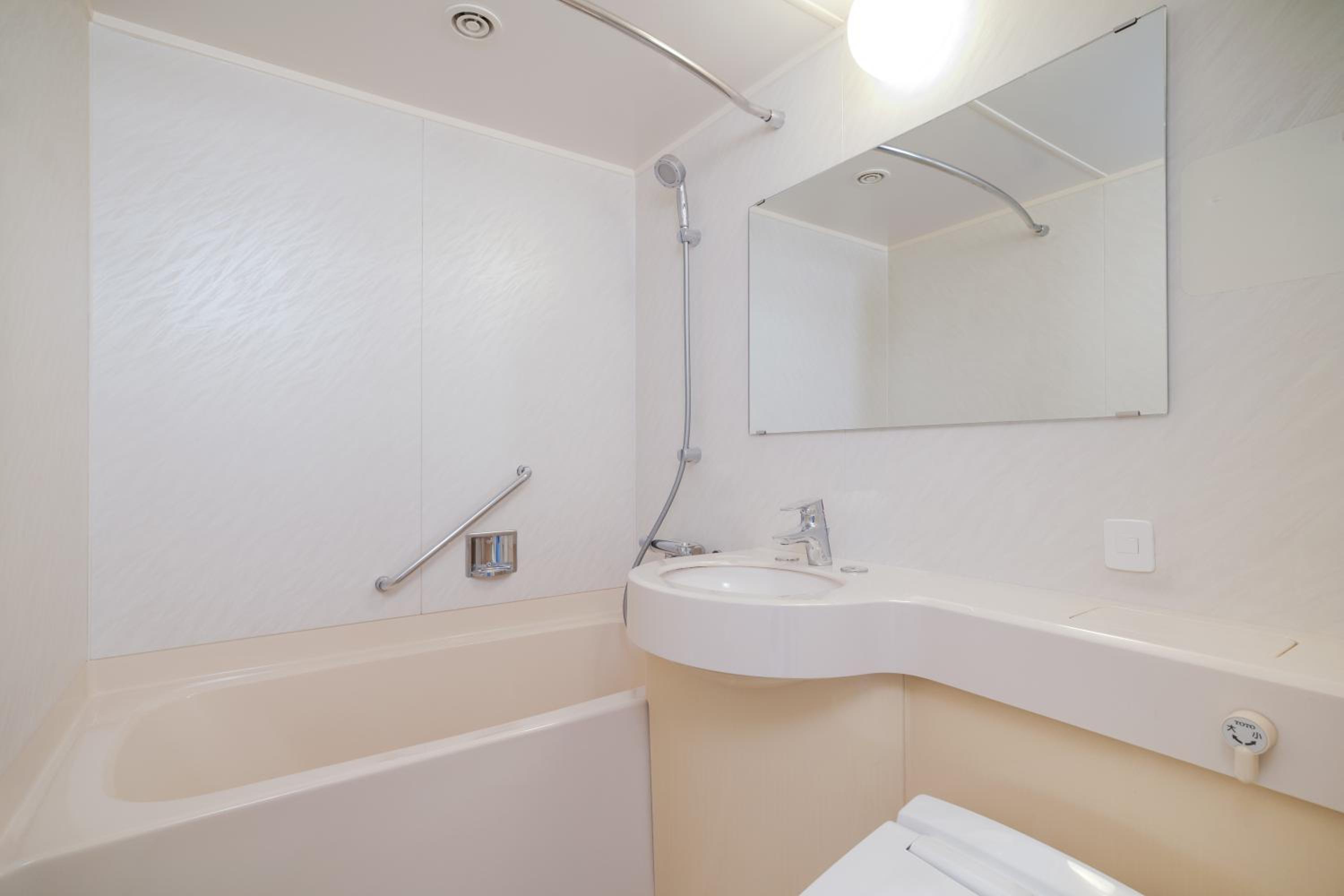 Standard Double Room - Non-Smoking - House Keeping is Optional with Additional Cost - Photo 3