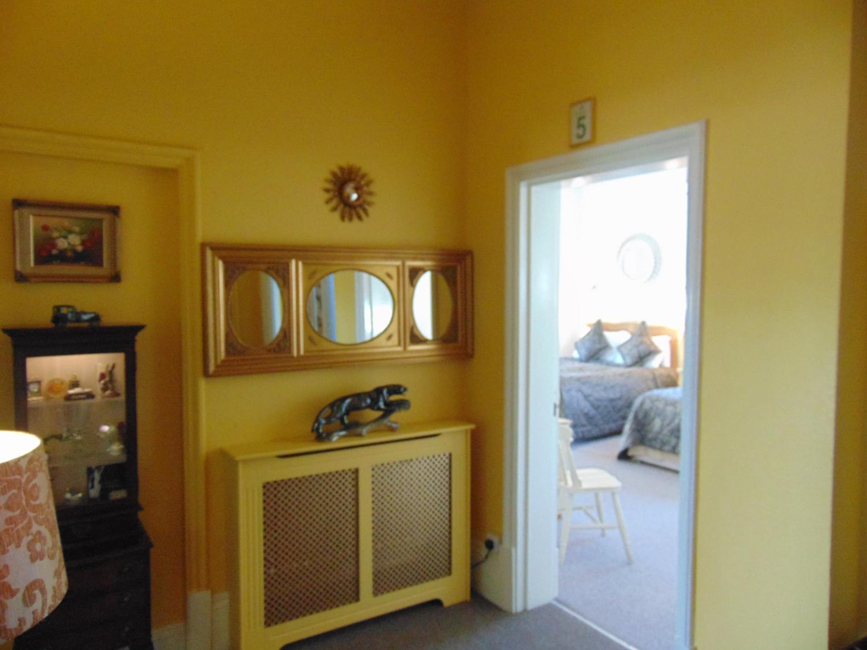 Superior Family Room (4 People) - Photo 1