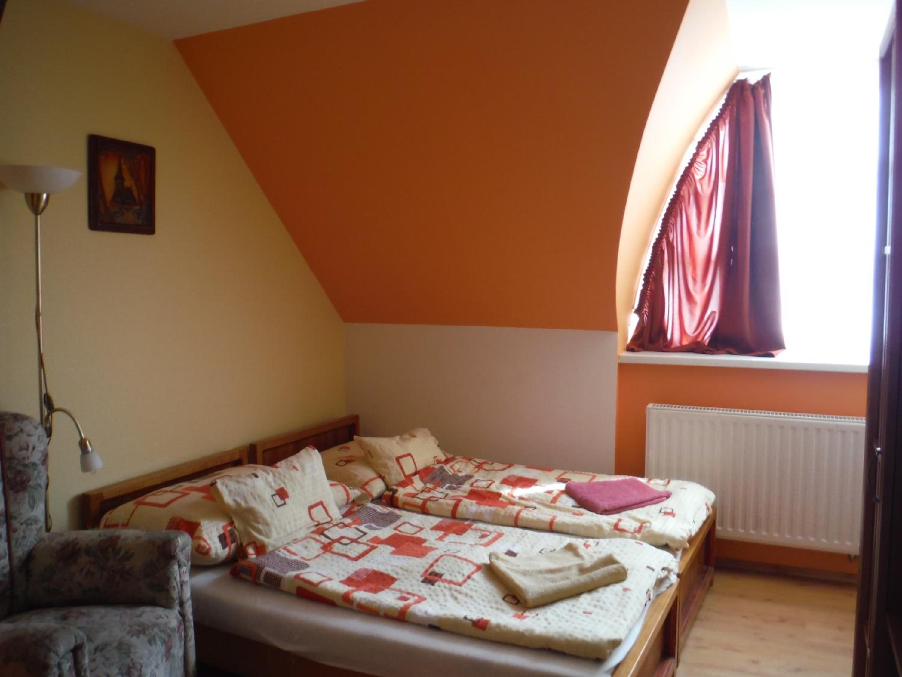 Double Room - Photo 1