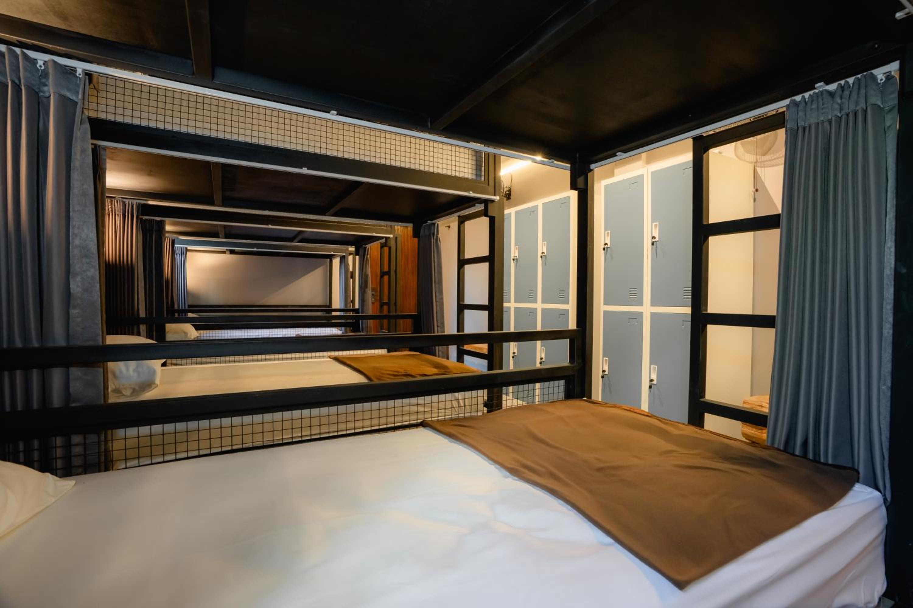 Bunk Bed in Mixed Dormitory Room photo 1