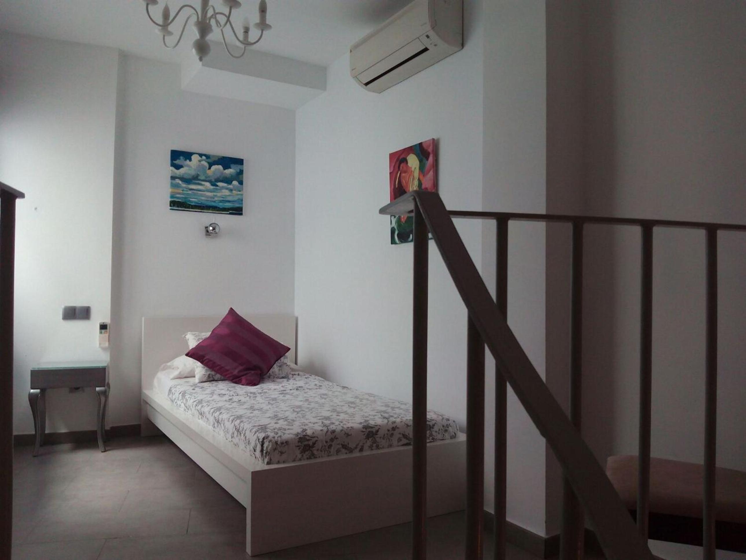 Double Room with Extra Bed - Photo 1